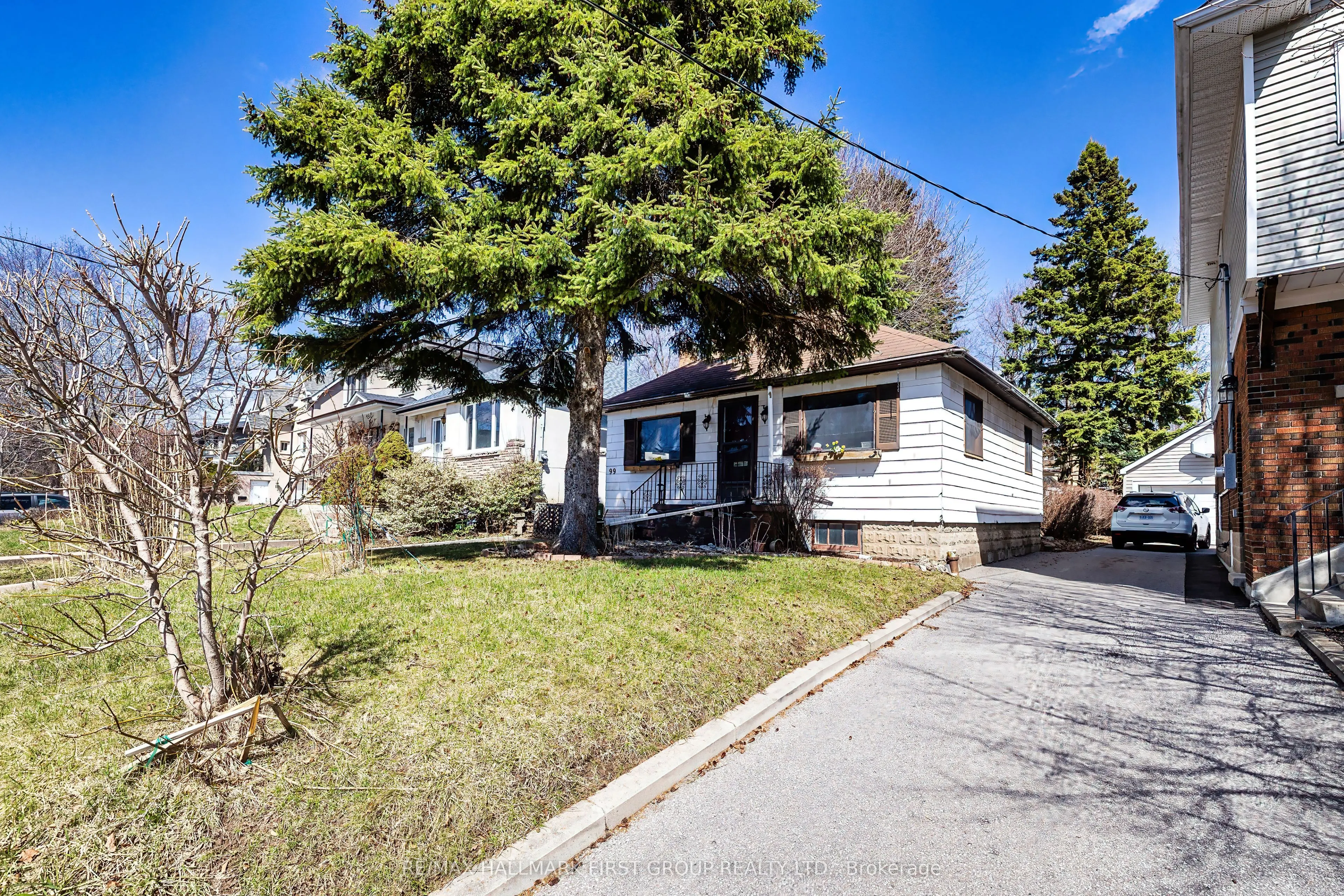 99 Eastville Avenue