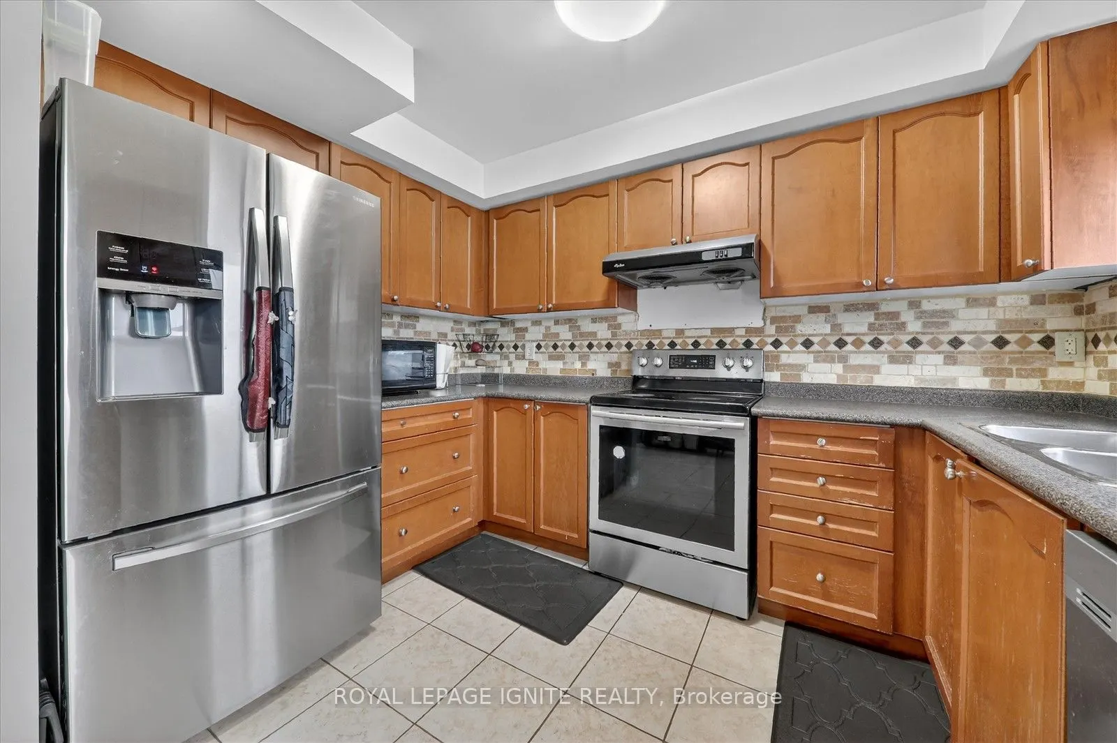 72 Oakins Lane #36