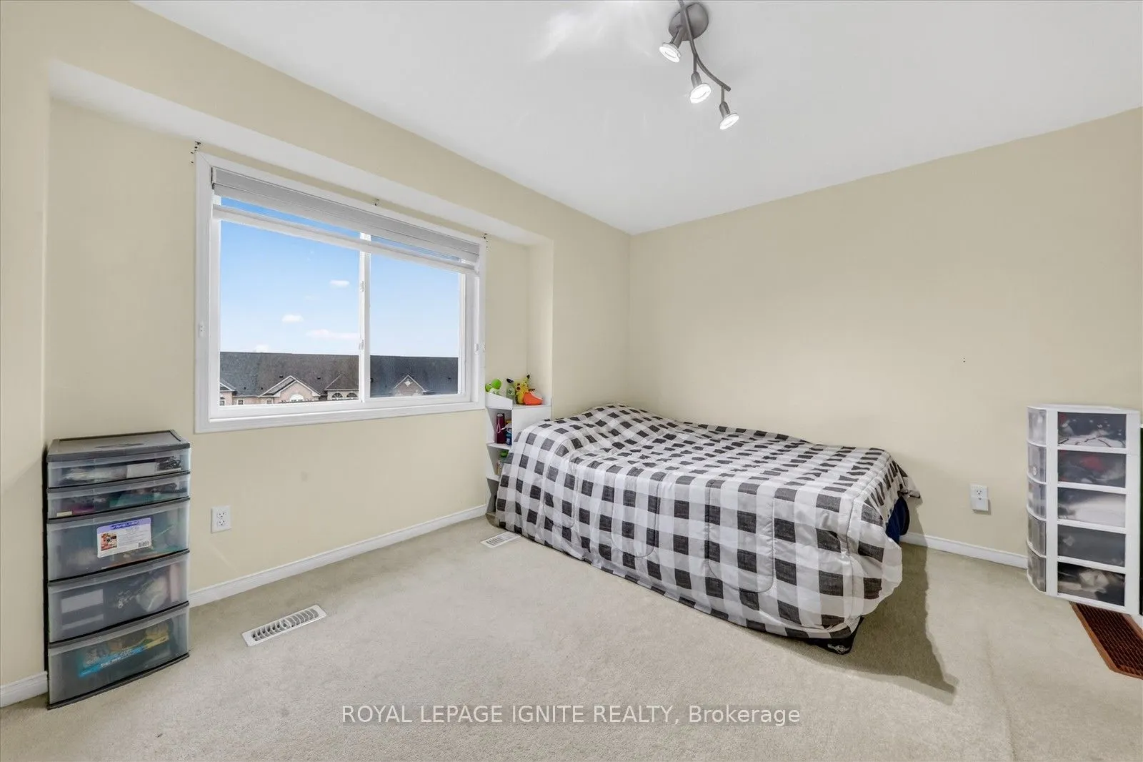 72 Oakins Lane #36