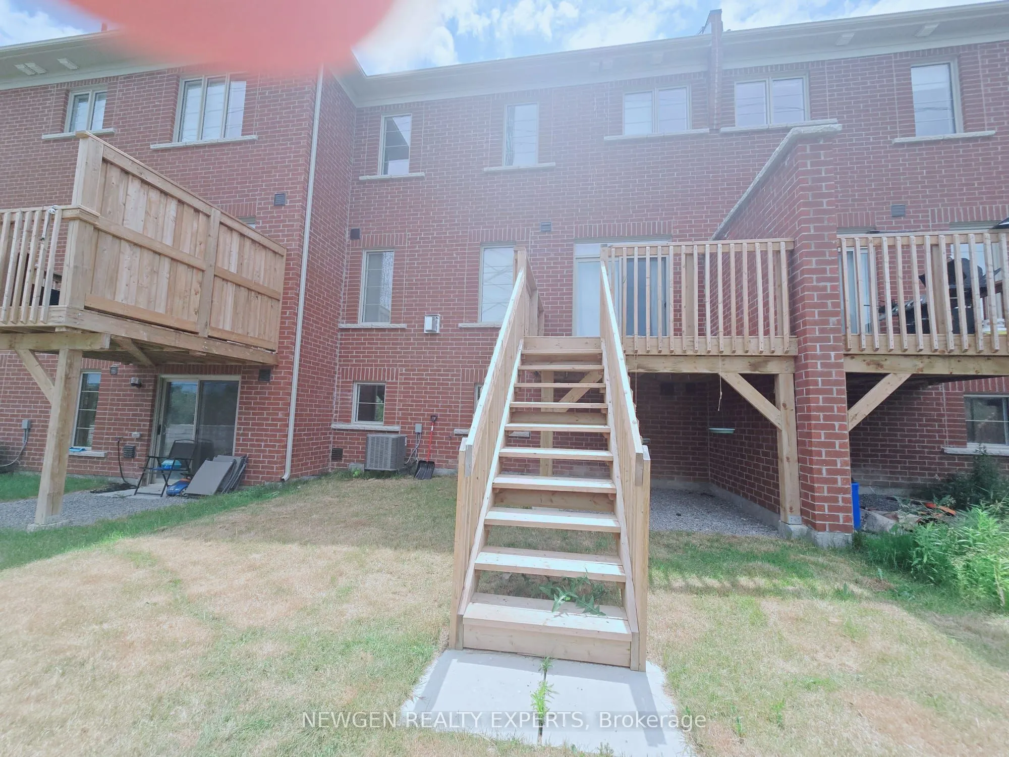12 cachia Lane