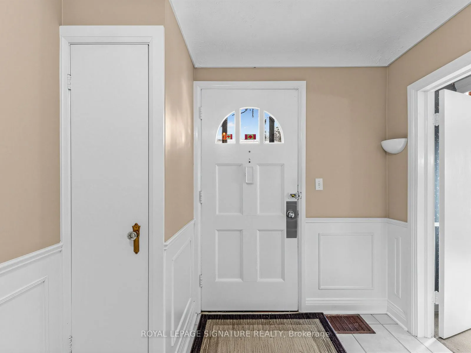 1421 Military Trail