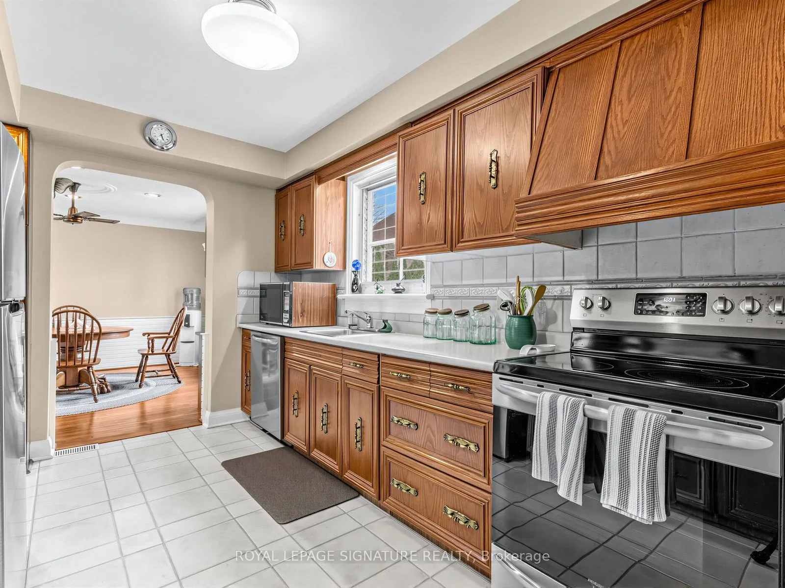 1421 Military Trail