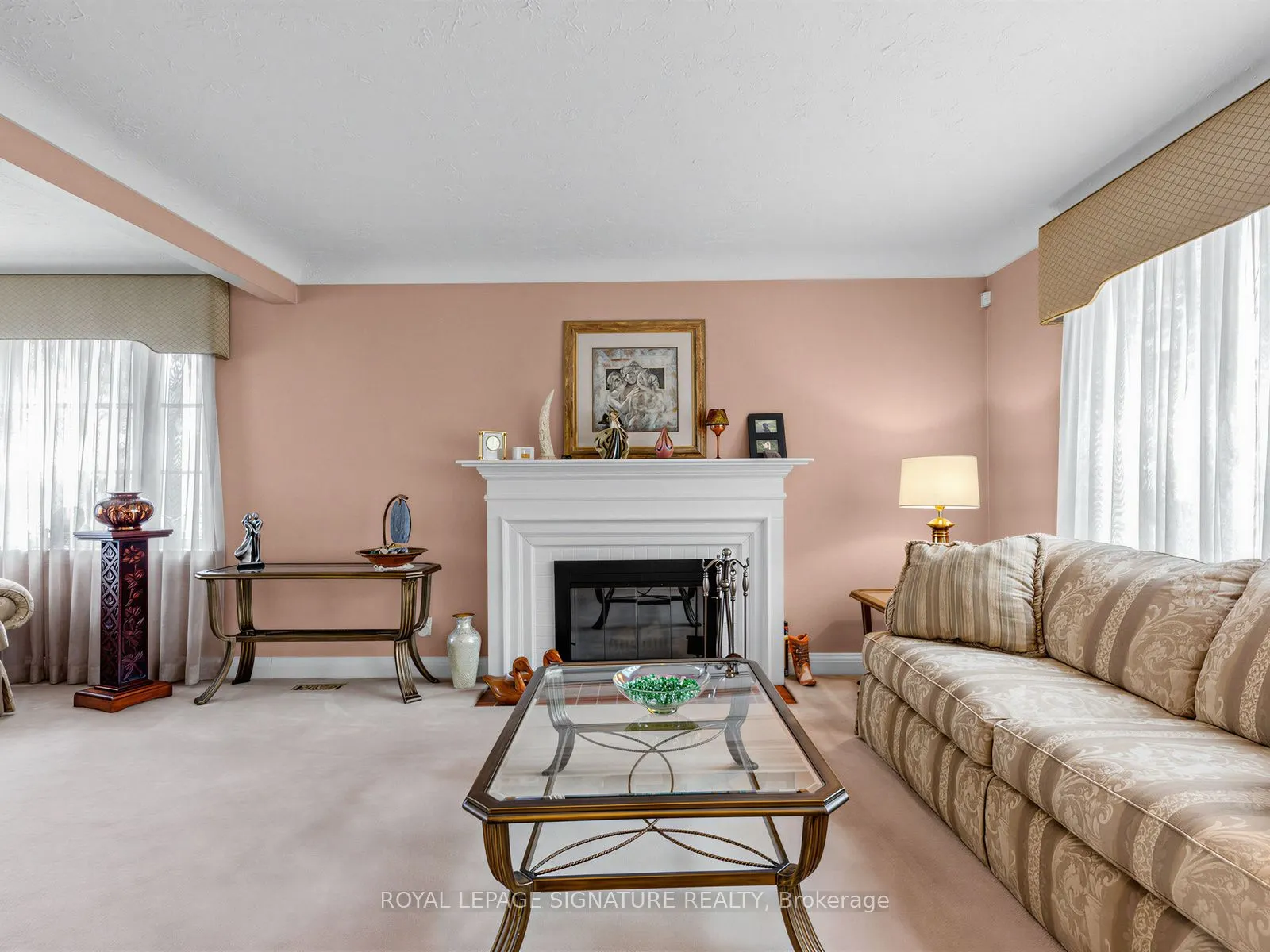 1421 Military Trail