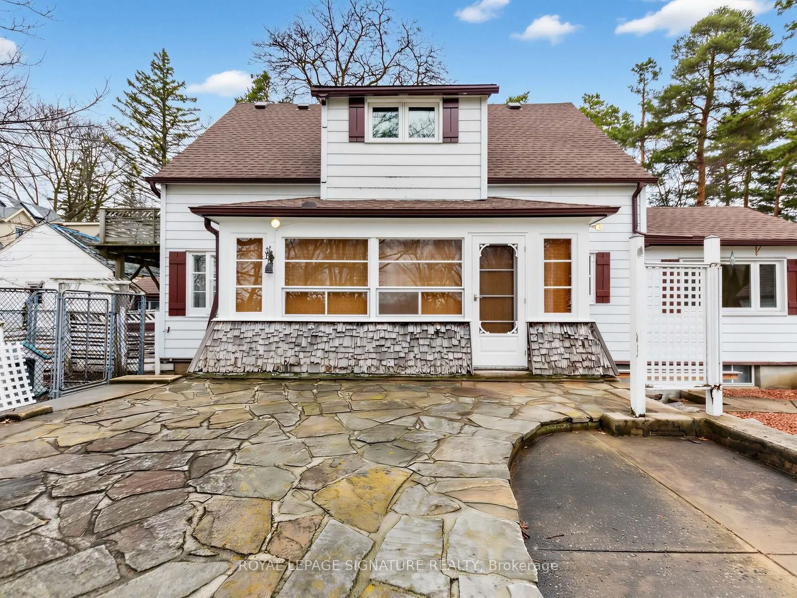 1421 Military Trail