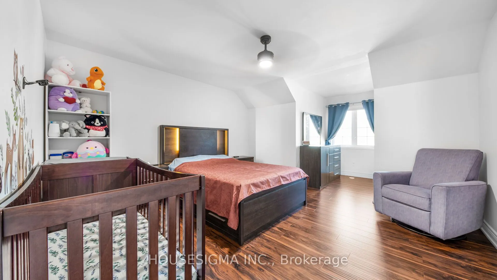 18 Lovegrove Lane #24