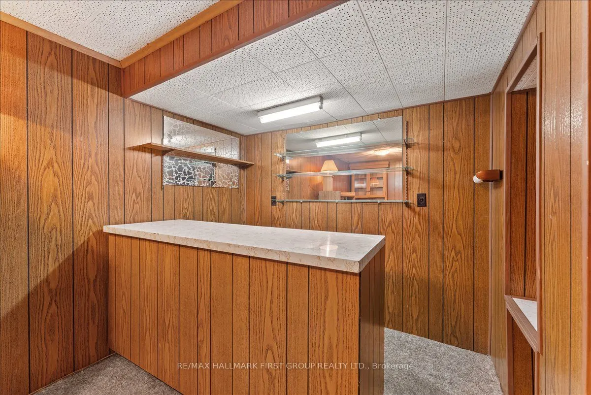 32 Linton Avenue