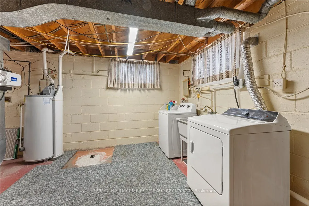 32 Linton Avenue