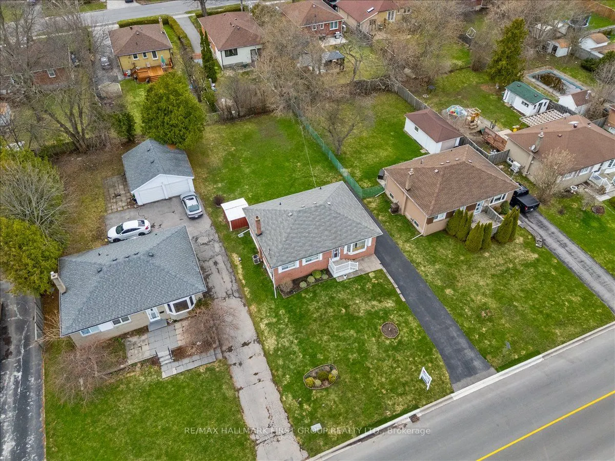 32 Linton Avenue