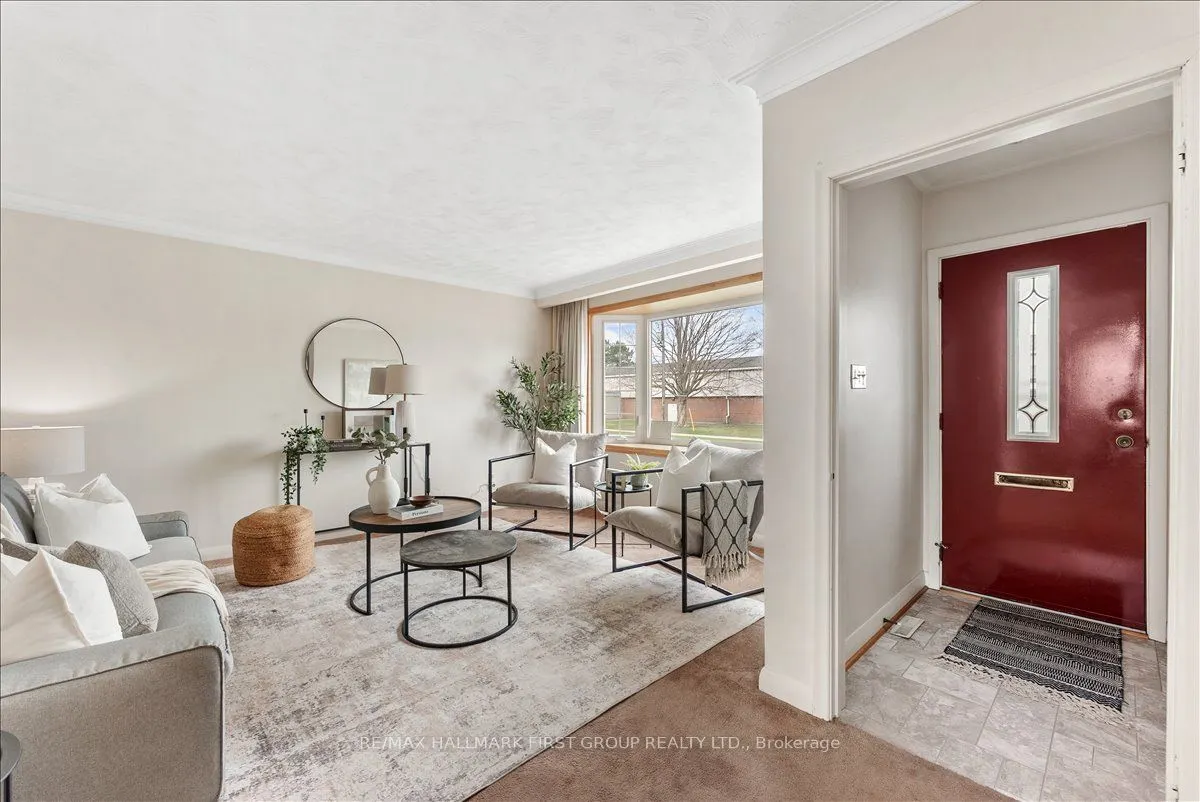 32 Linton Avenue