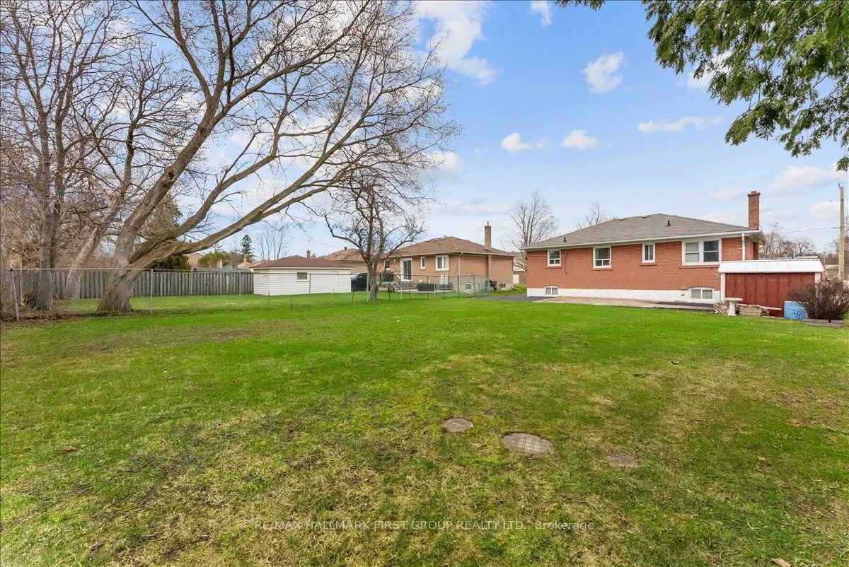 32 Linton Avenue
