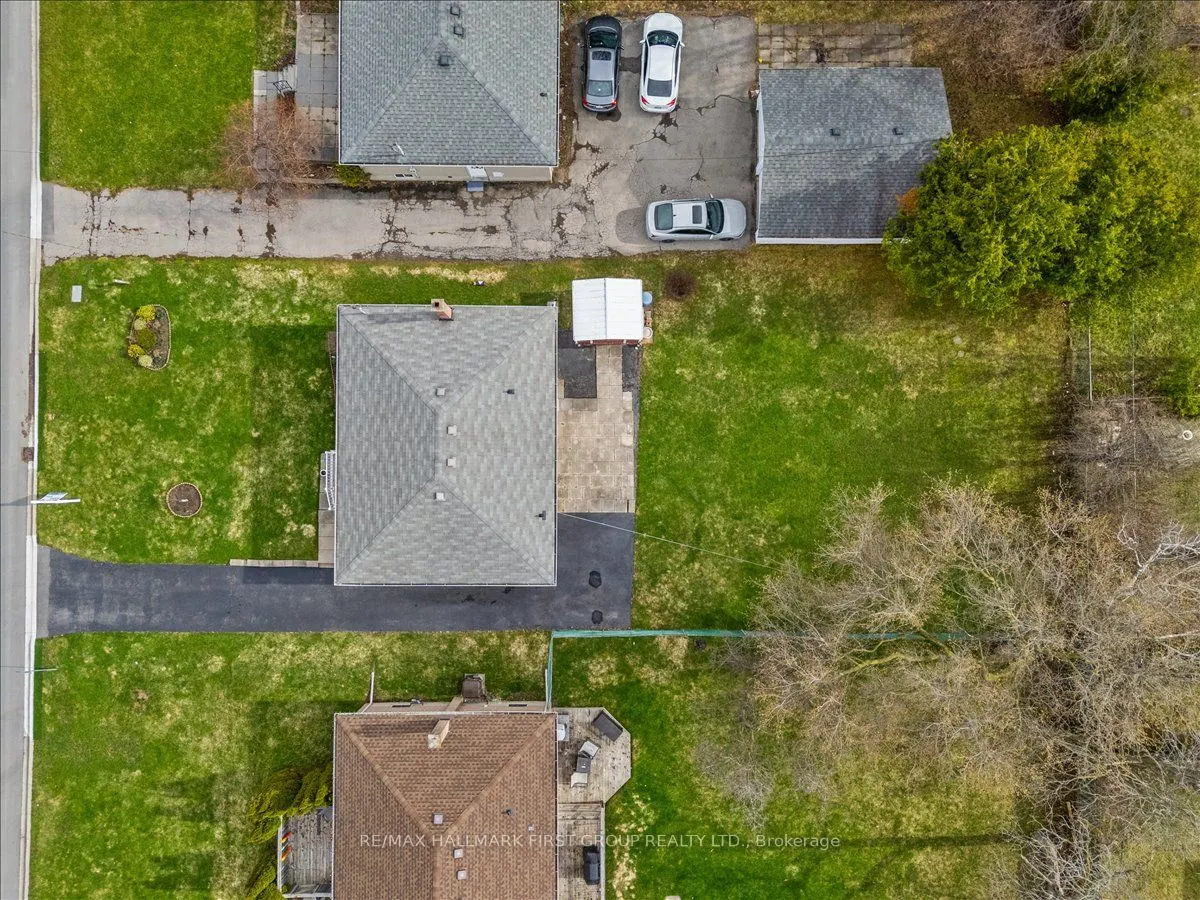 32 Linton Avenue