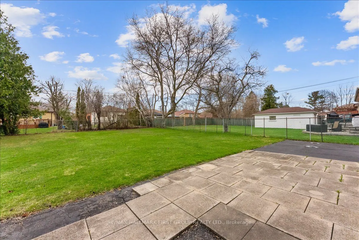 32 Linton Avenue