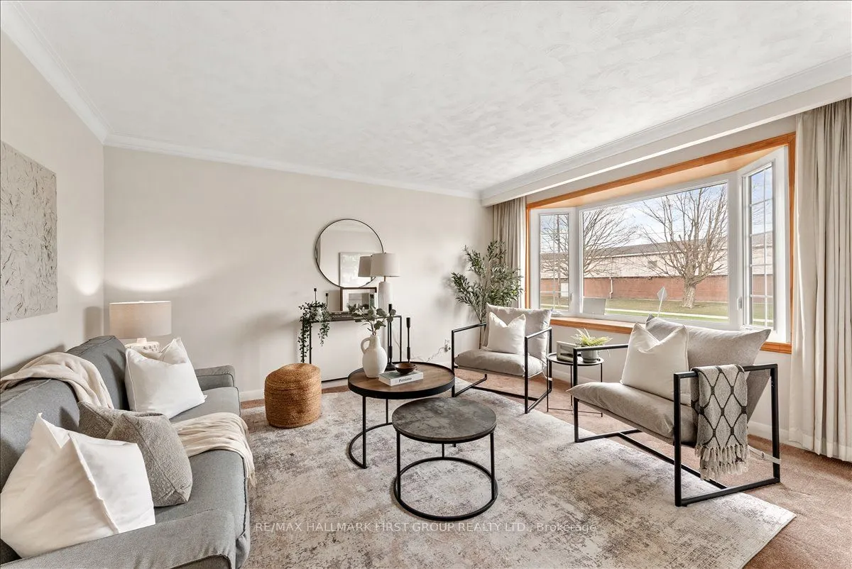 32 Linton Avenue