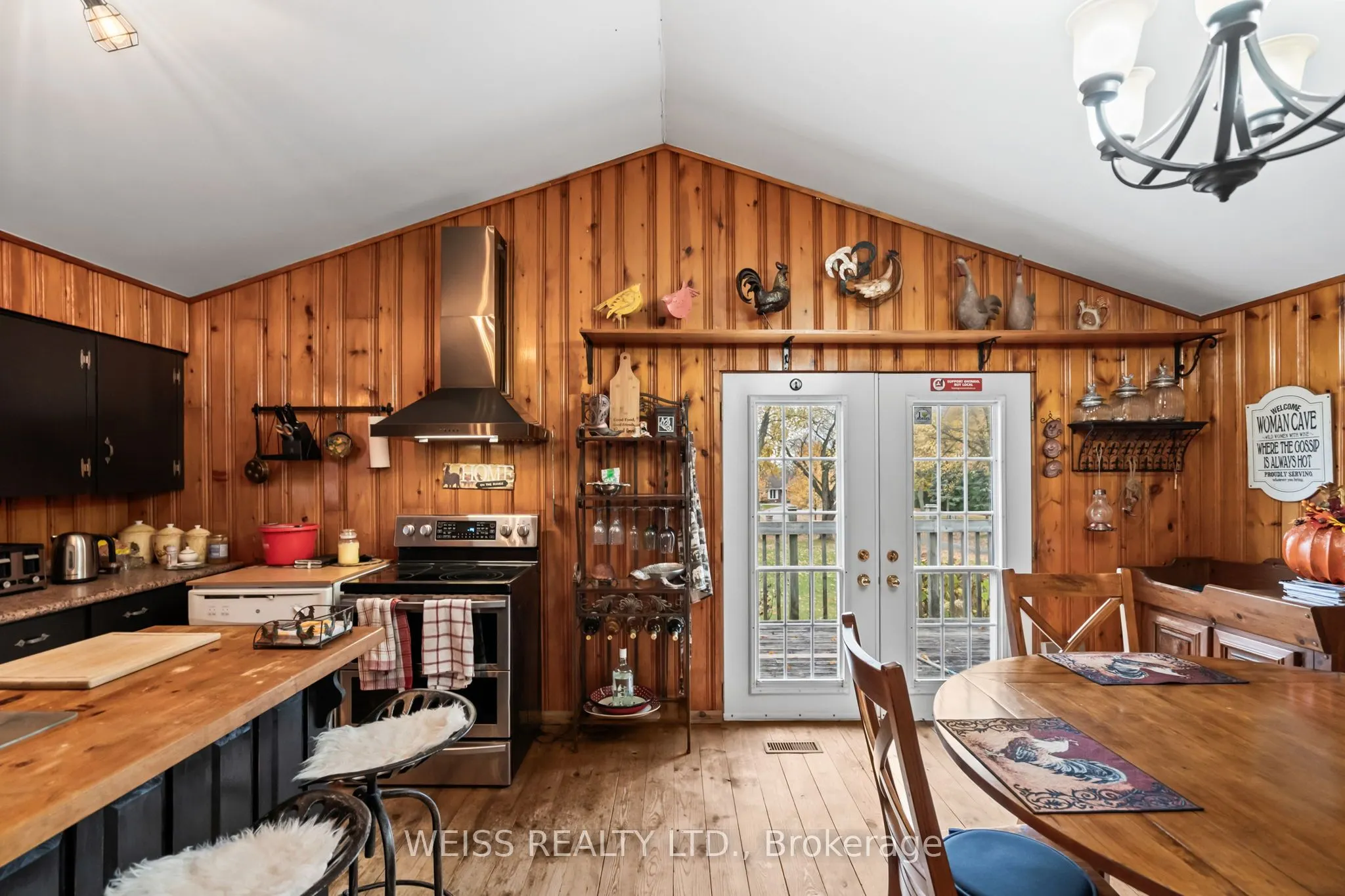 772 Townline Road W