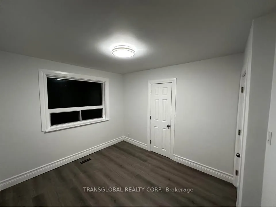 10 Anticosti Drive