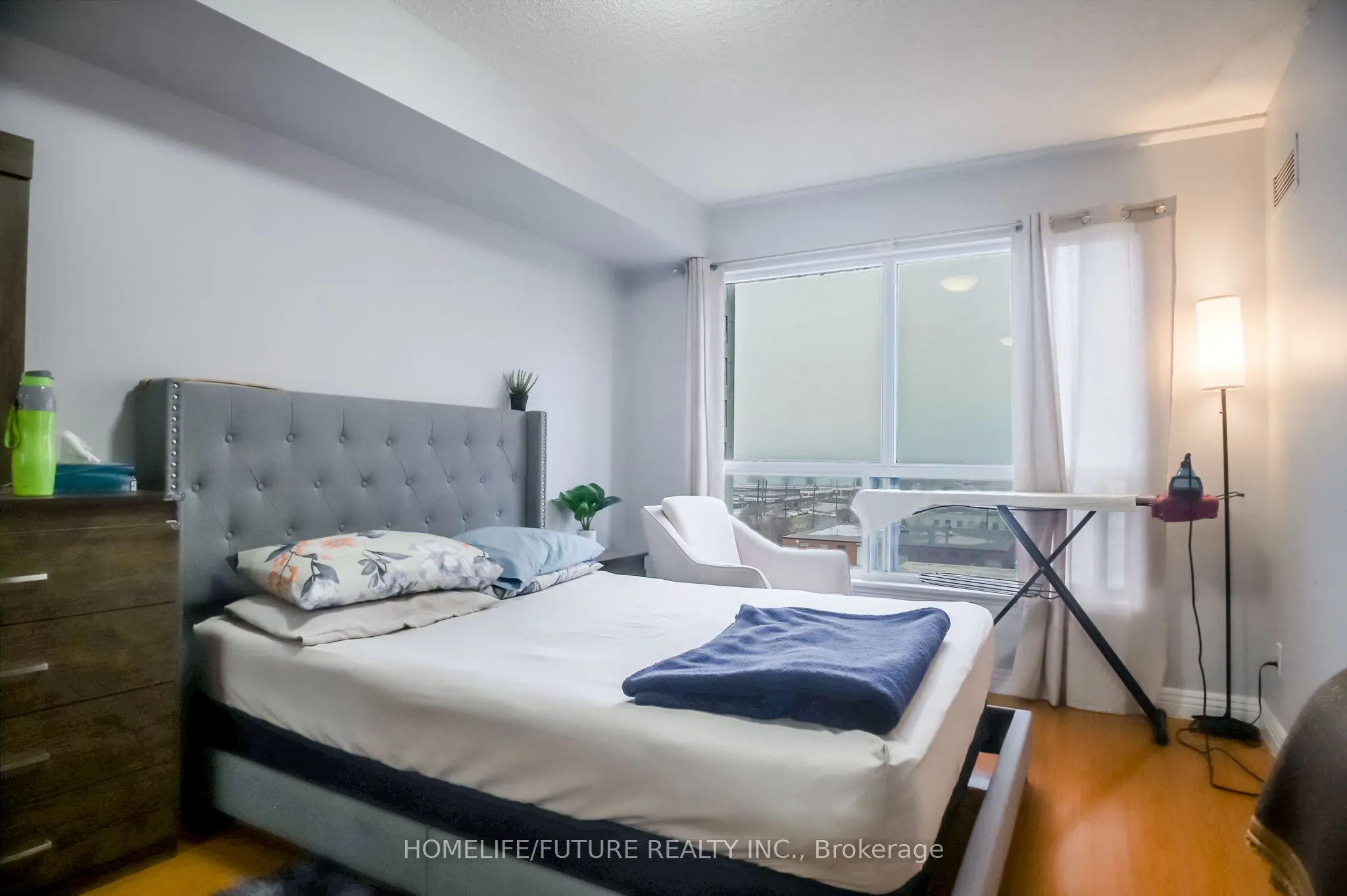2550 Lawrence Avenue E #816