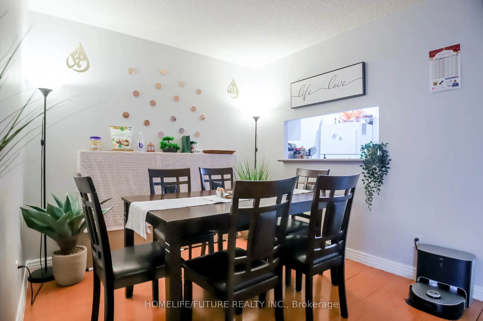 2550 Lawrence Avenue E #816