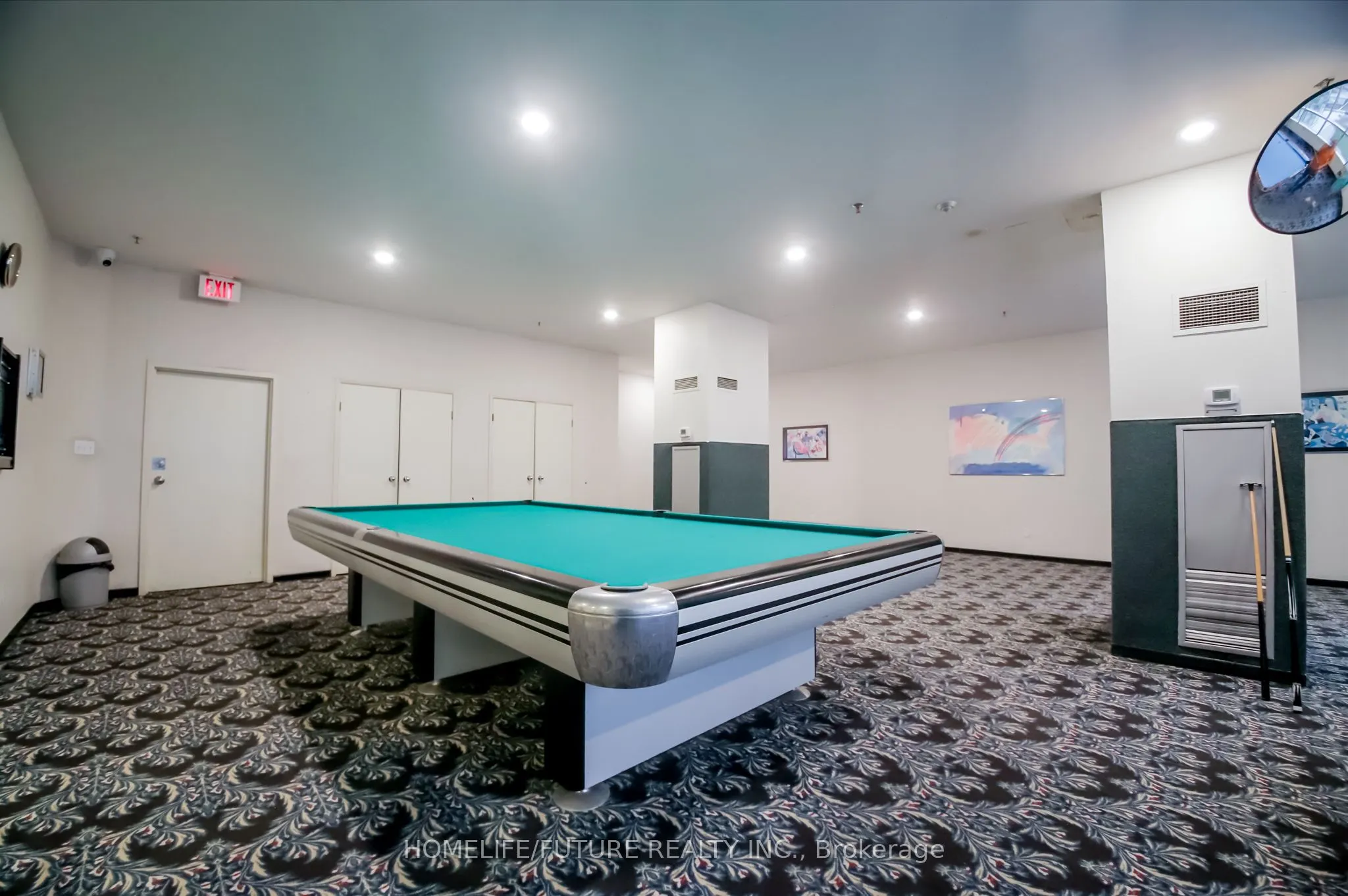 2550 Lawrence Avenue E #816
