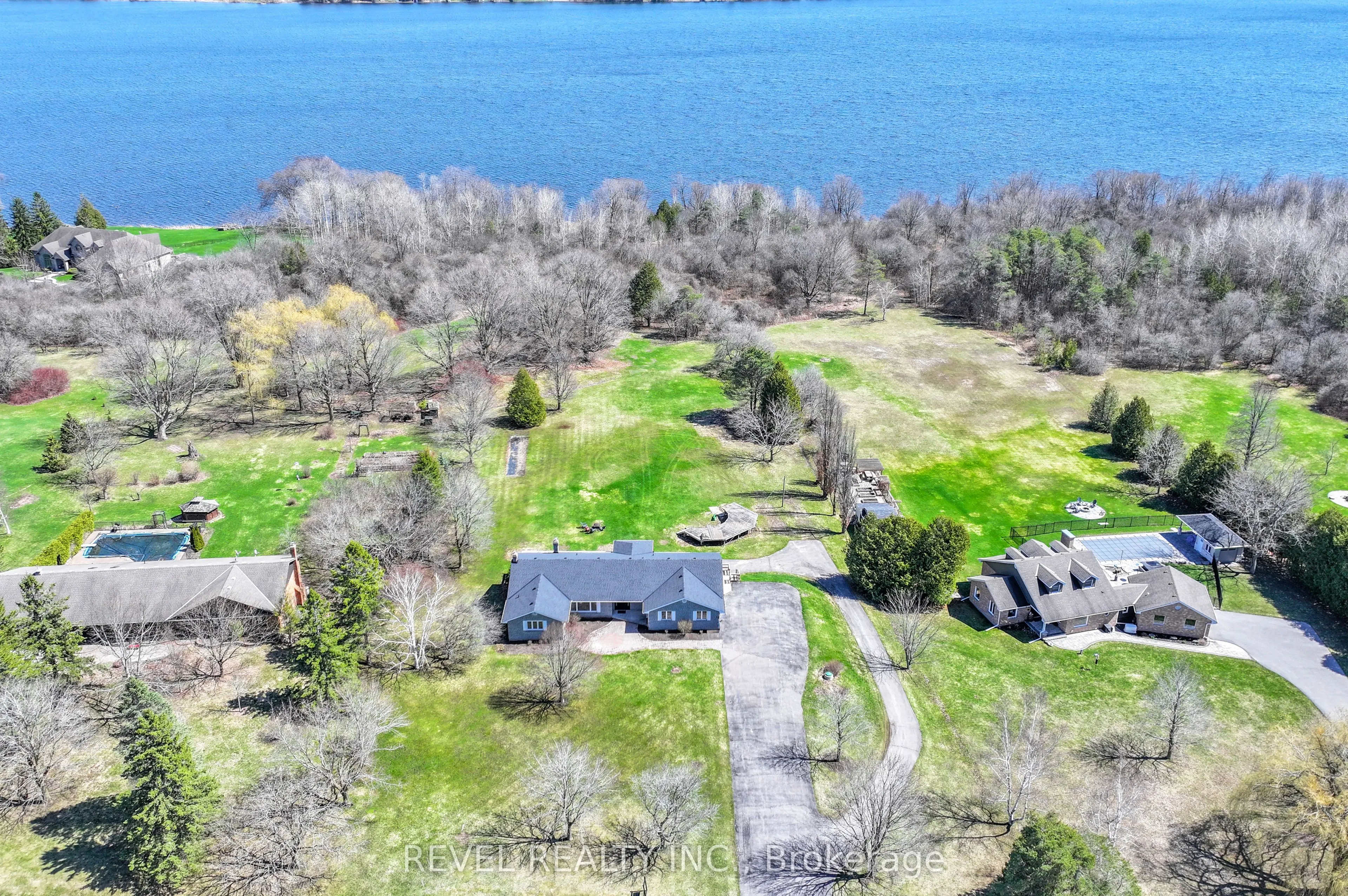 30 Castle Harbour Drive