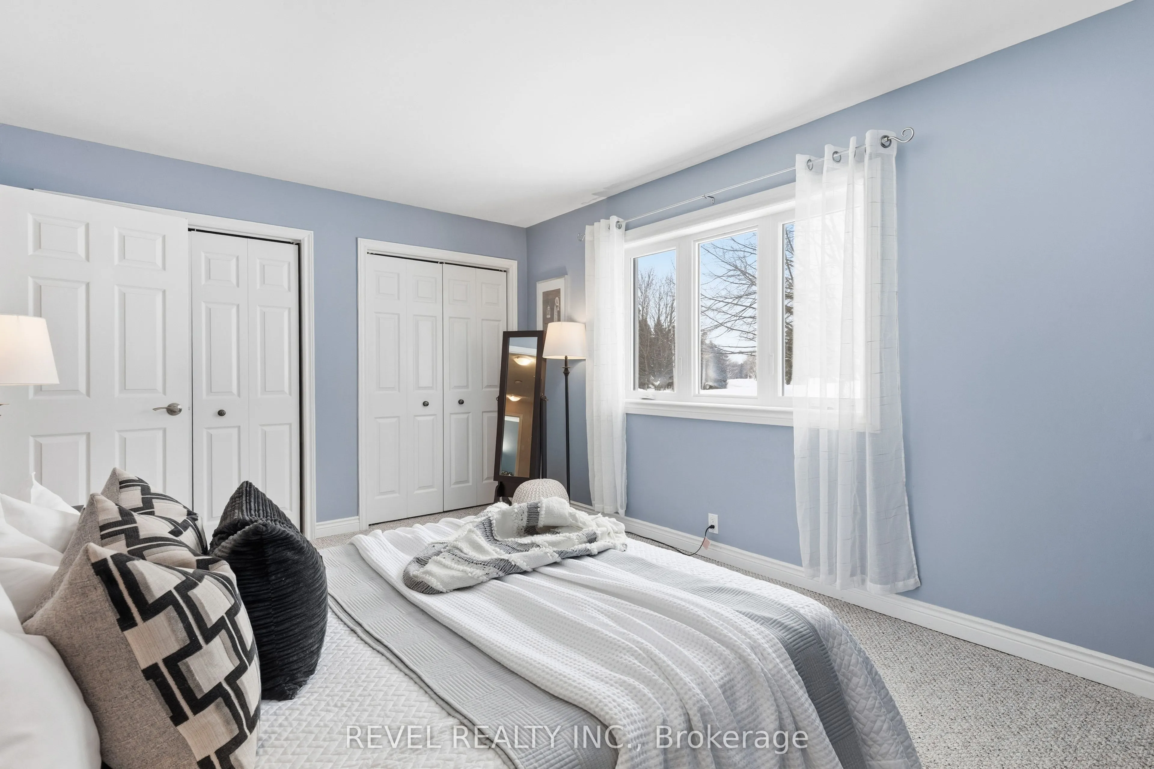 30 Castle Harbour Drive