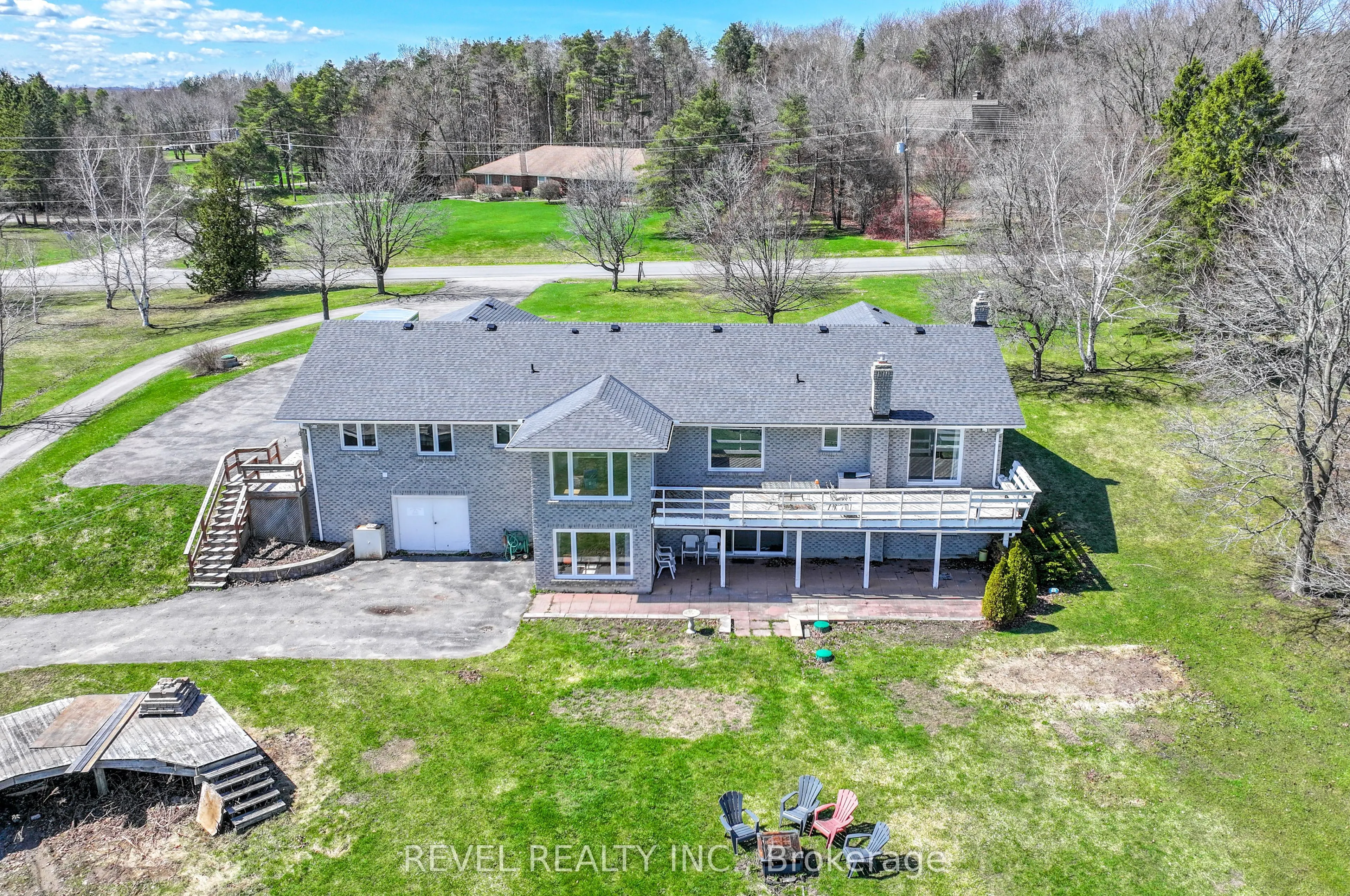 30 Castle Harbour Drive