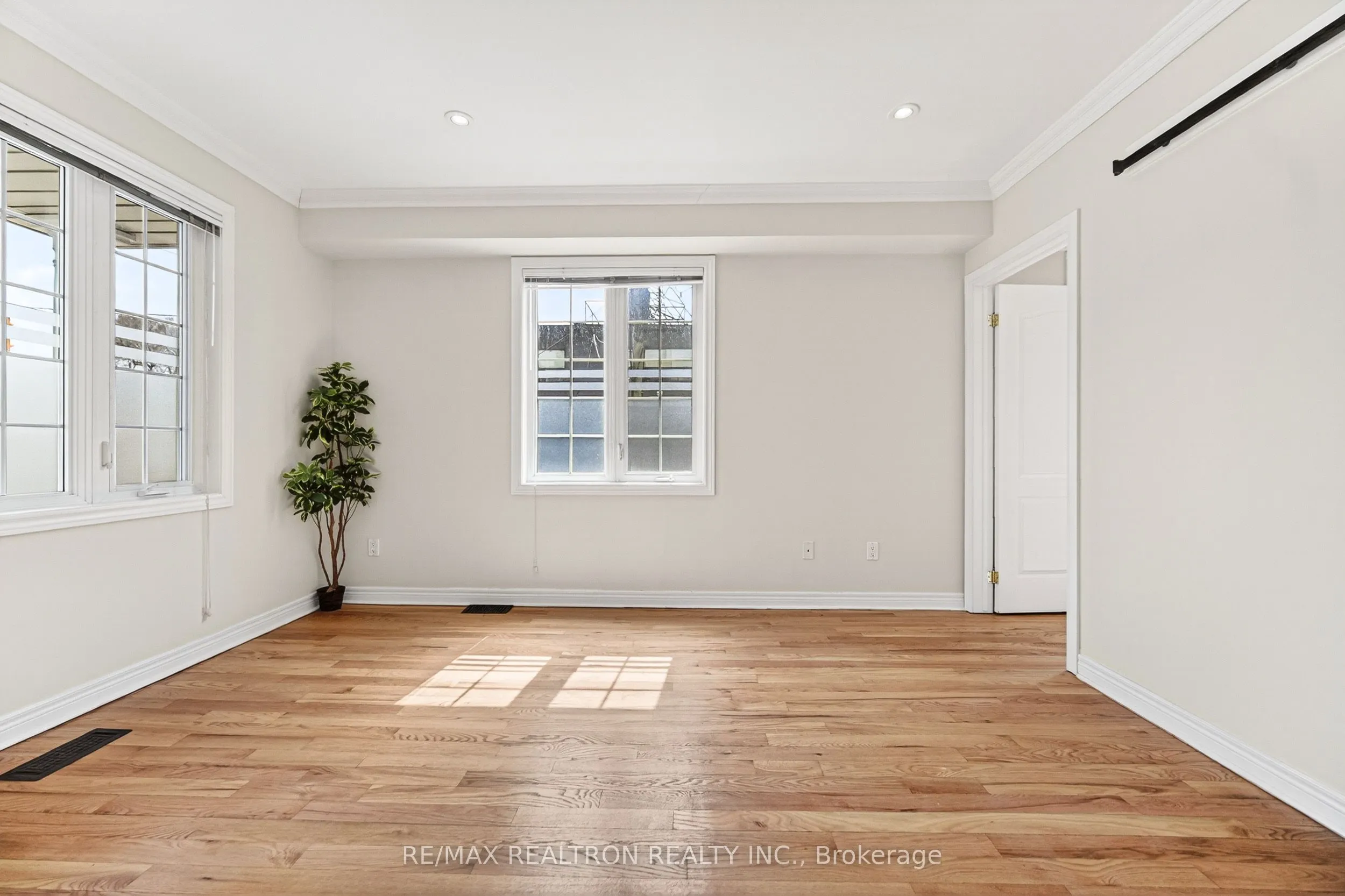 454 Donlands Avenue #A1