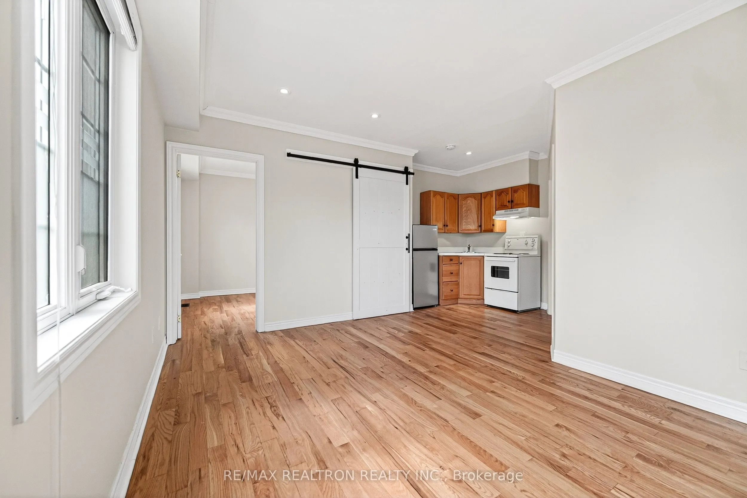 454 Donlands Avenue #A1