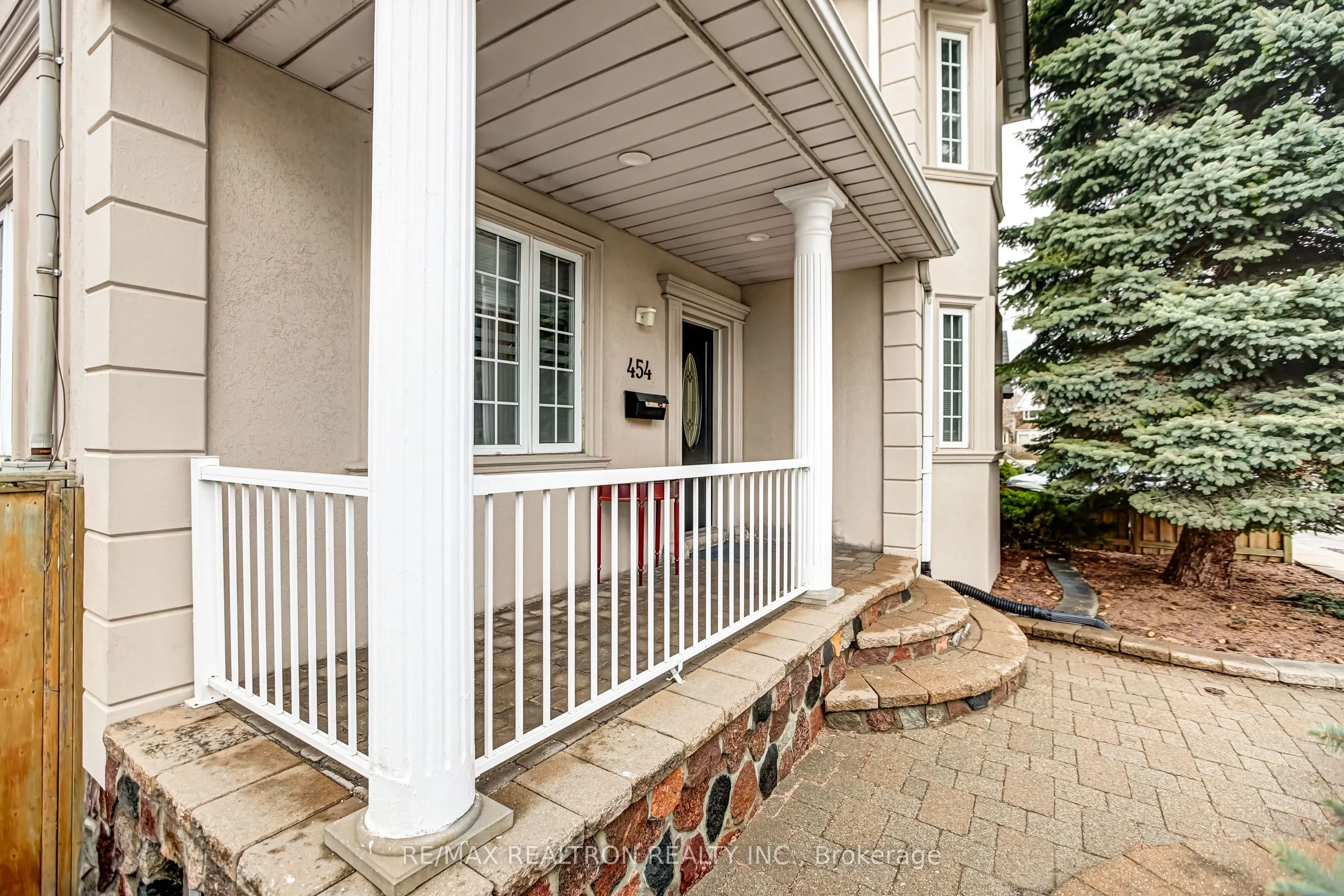 454 Donlands Avenue #A3