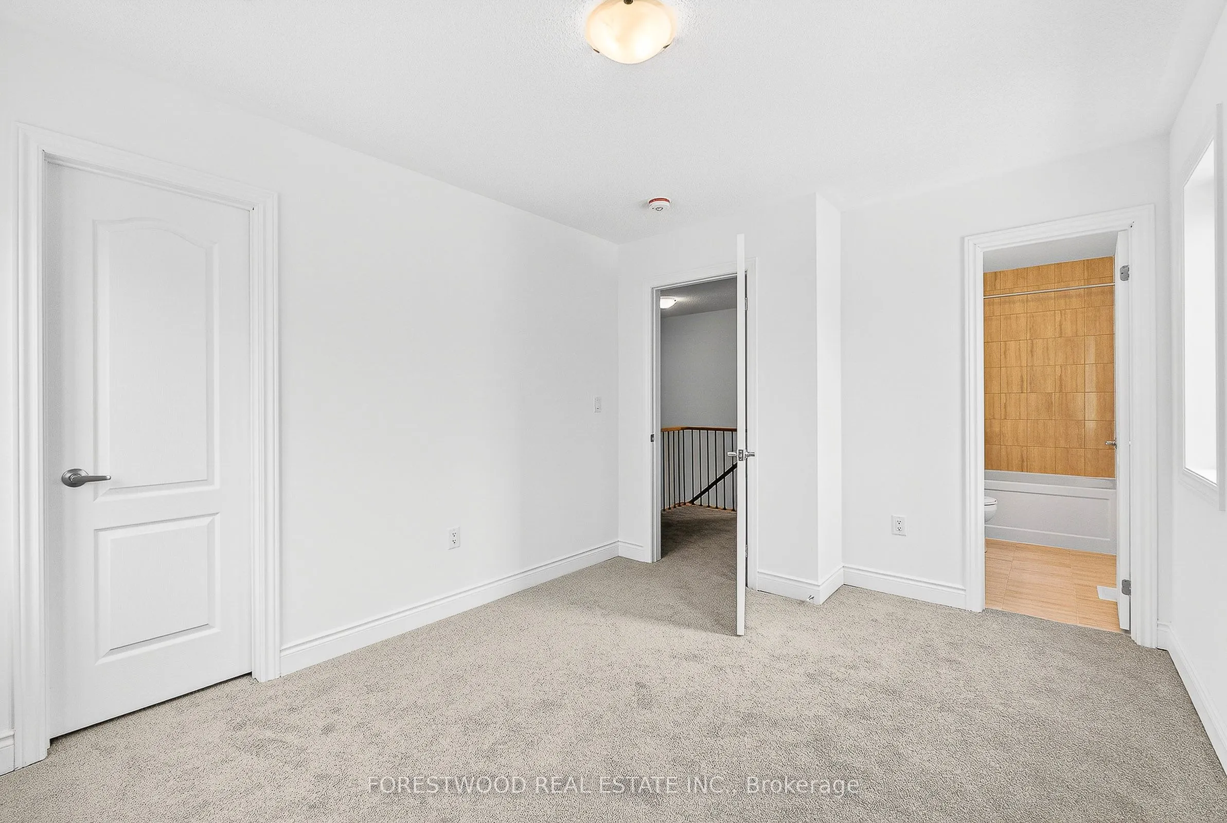17 Deer Creek Court