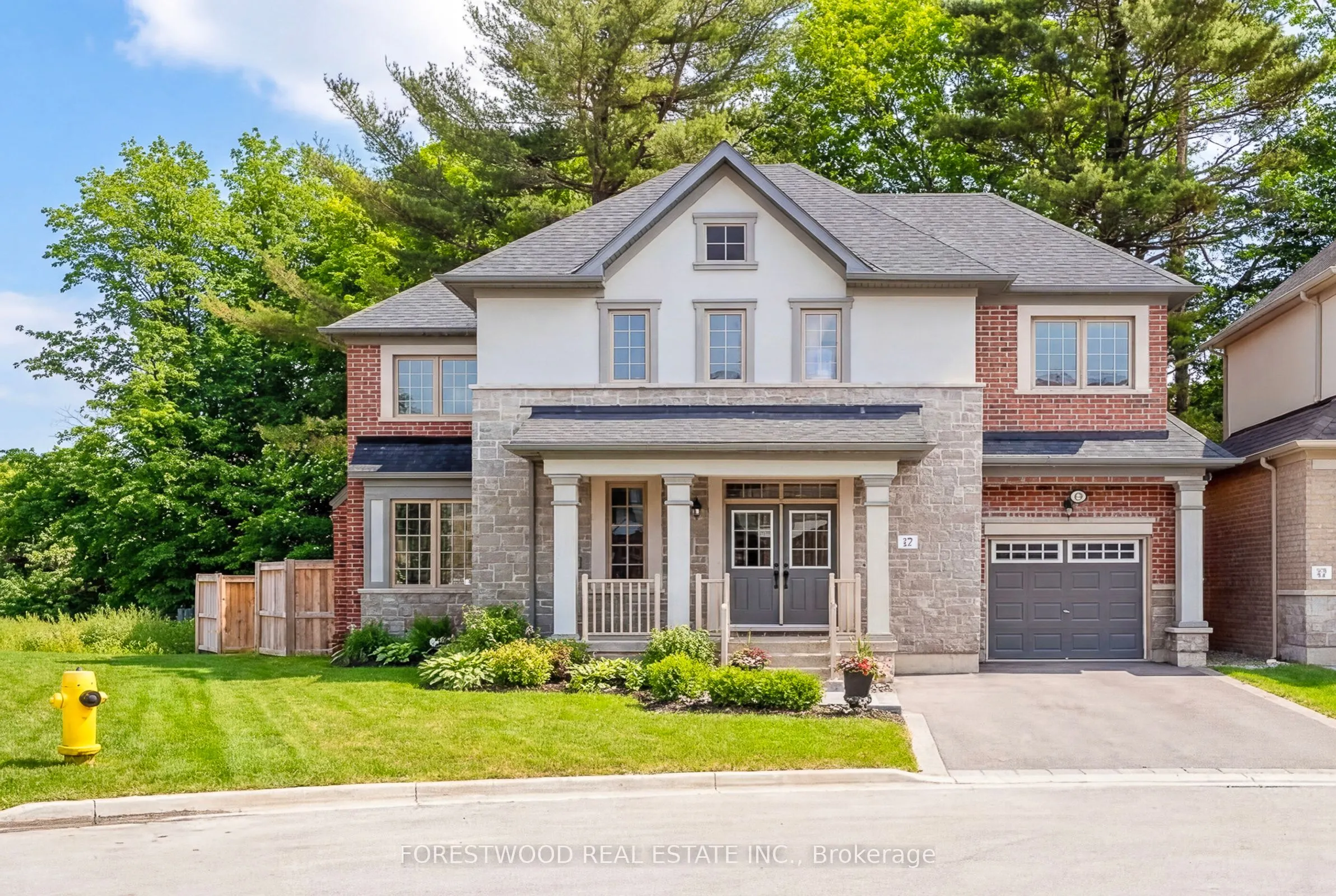 17 Deer Creek Court
