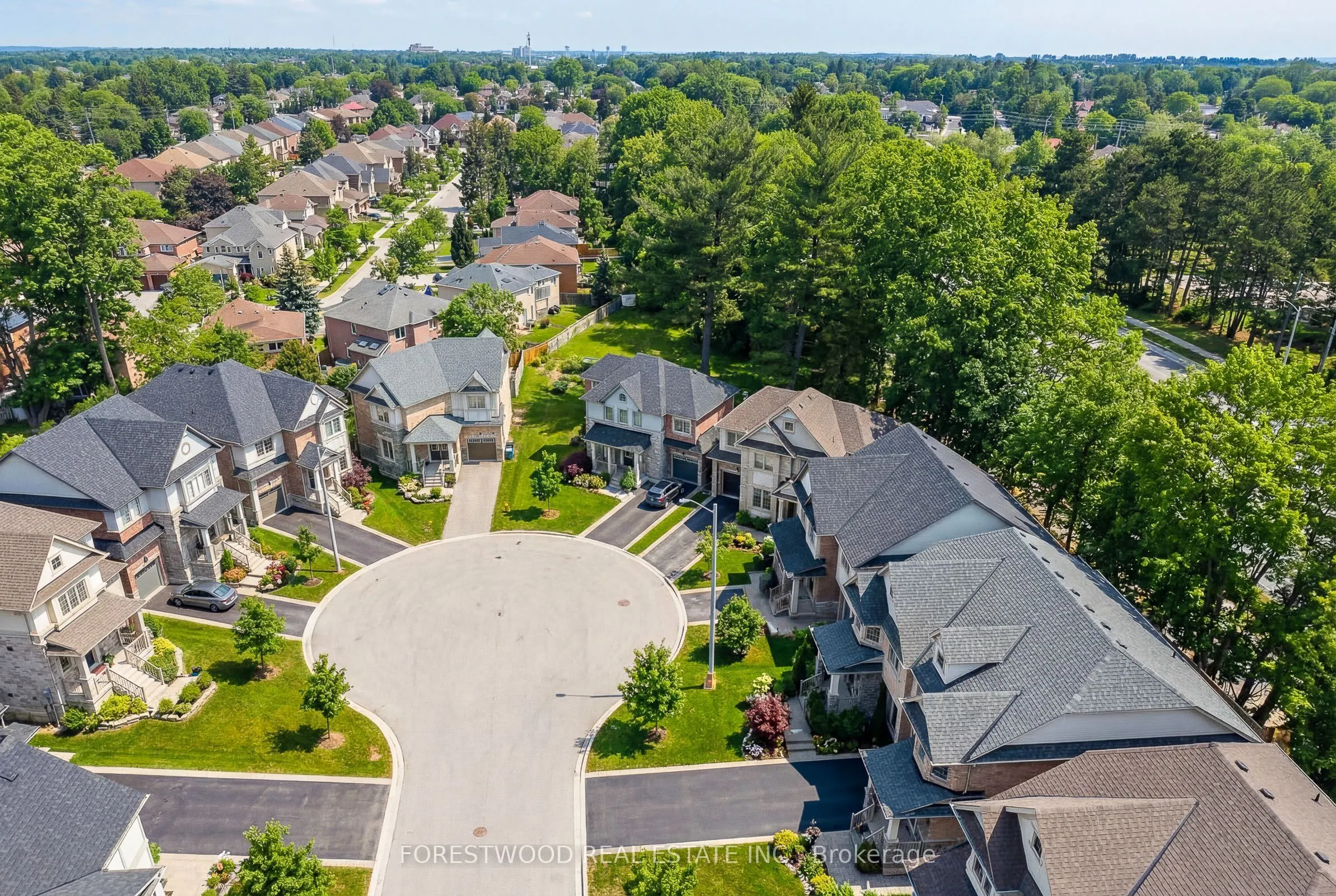 17 Deer Creek Court