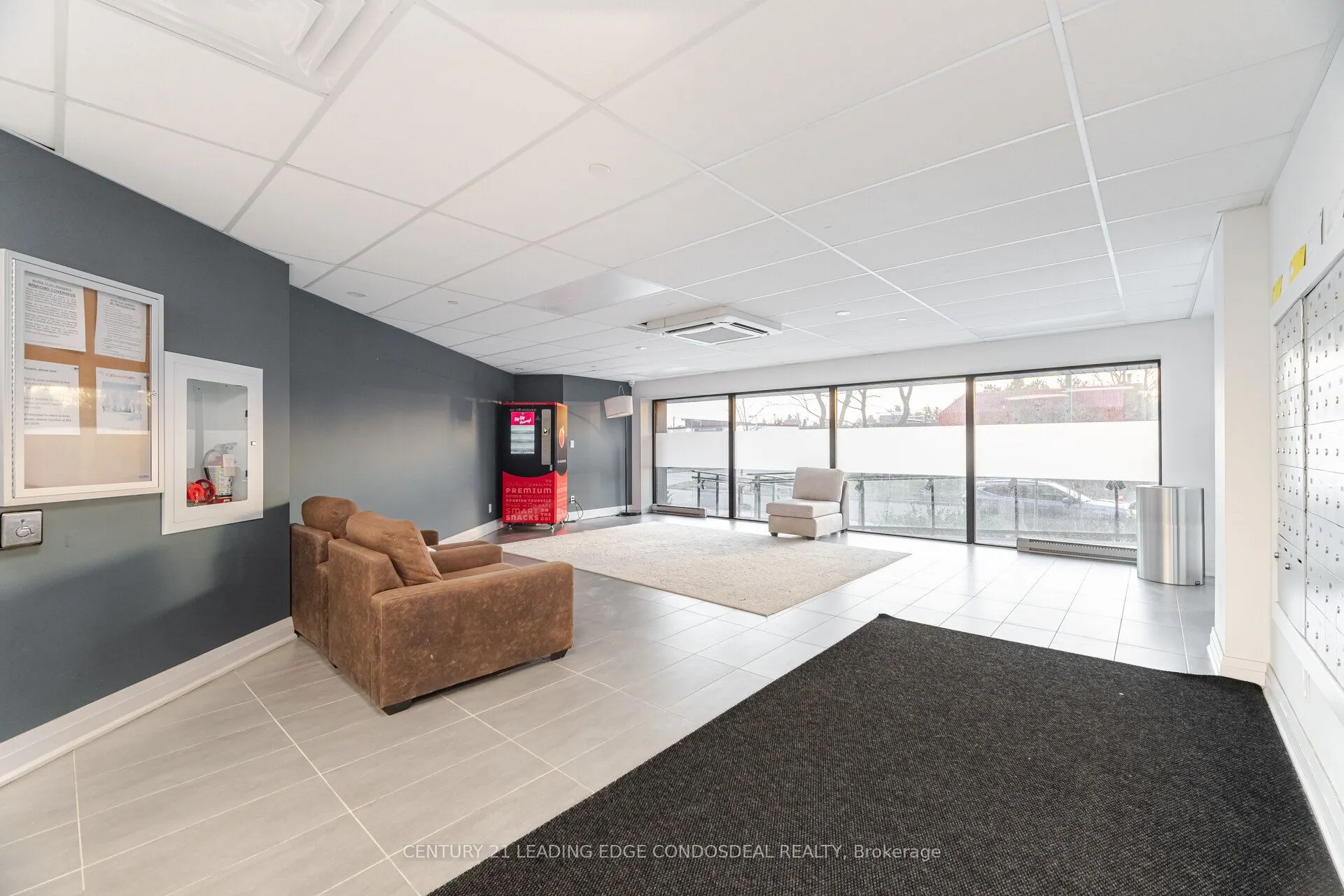 1 Falaise Road #424