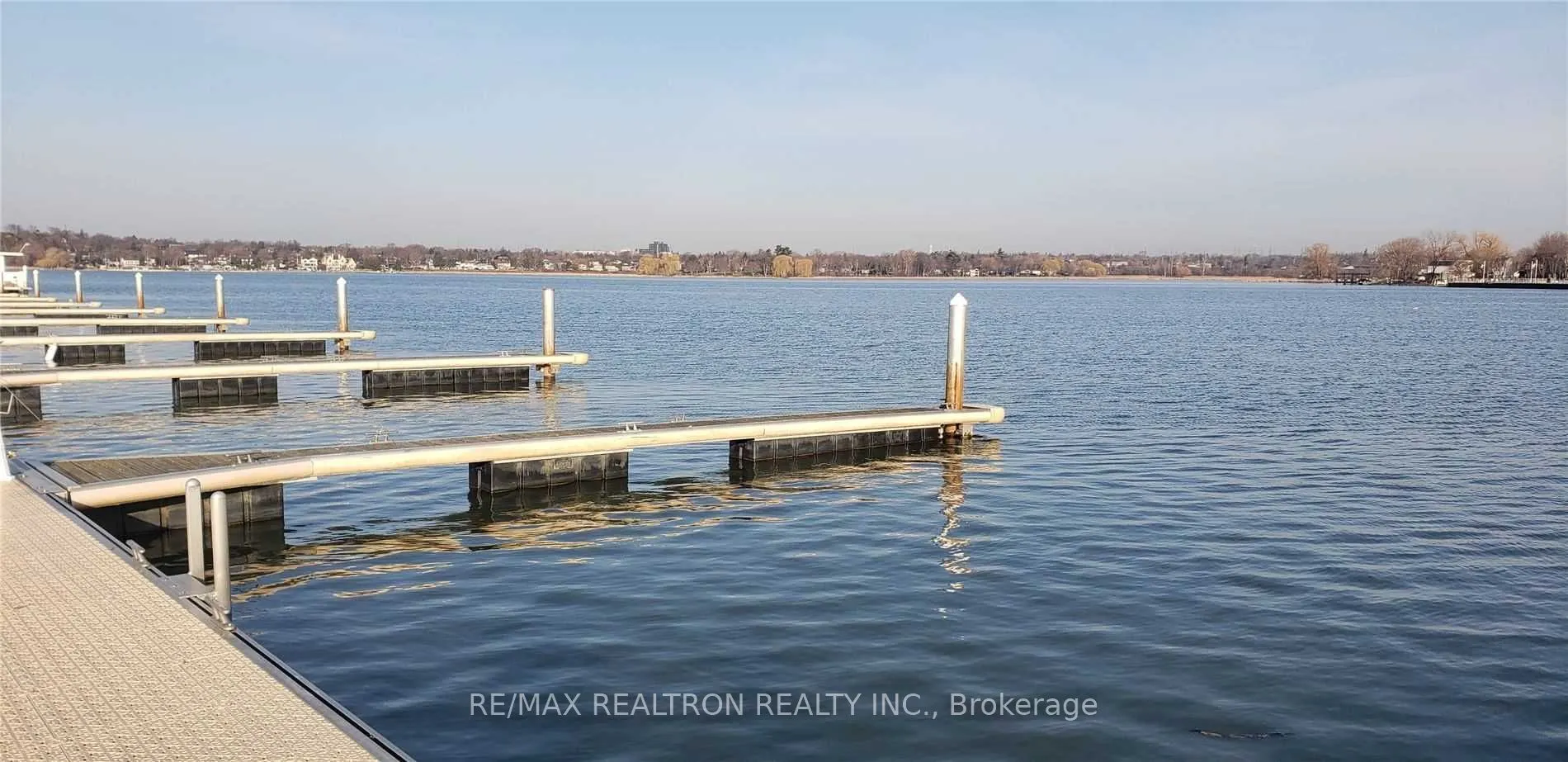 1295 Wharf Street #20