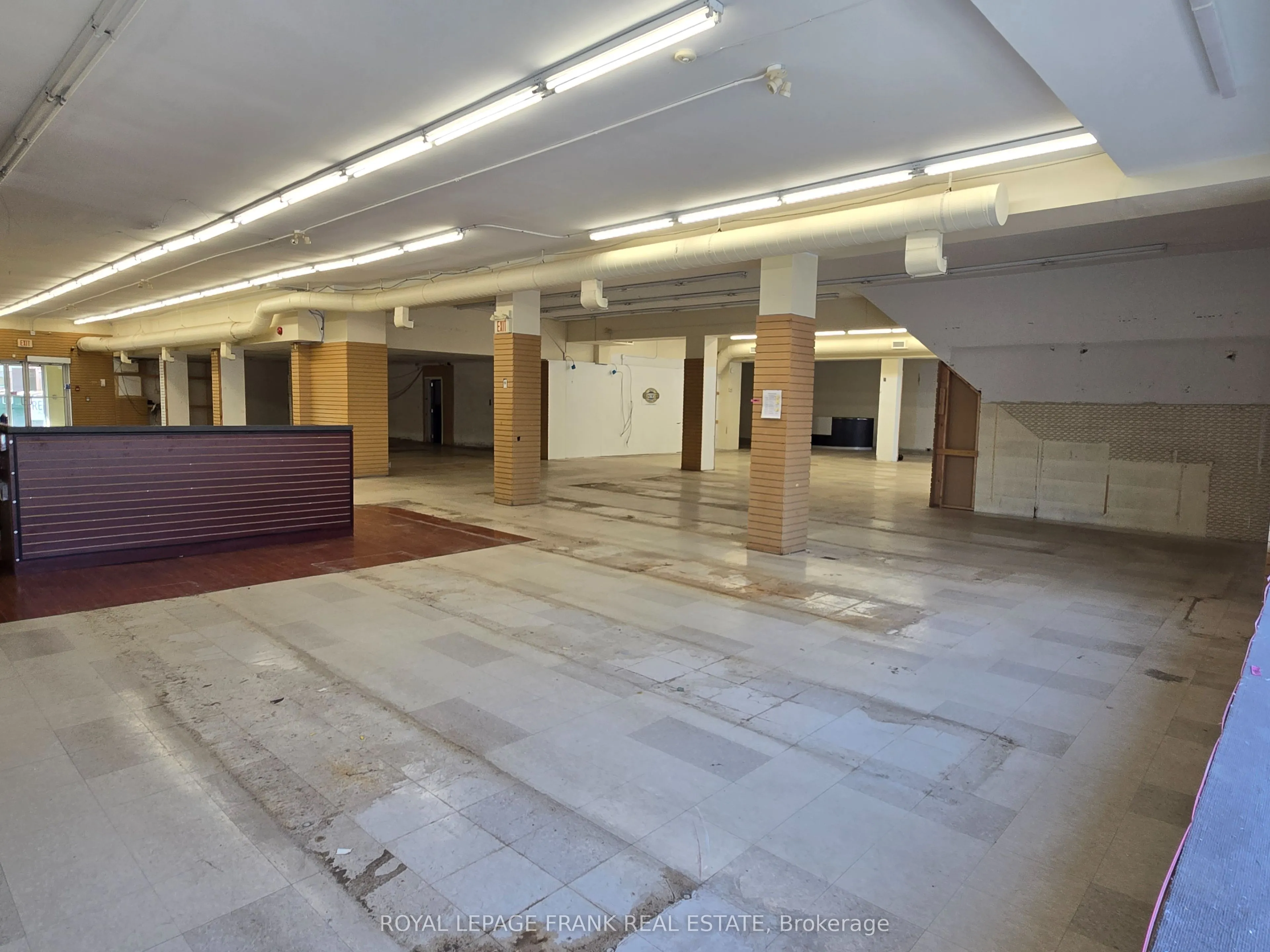 15 King Avenue W #B