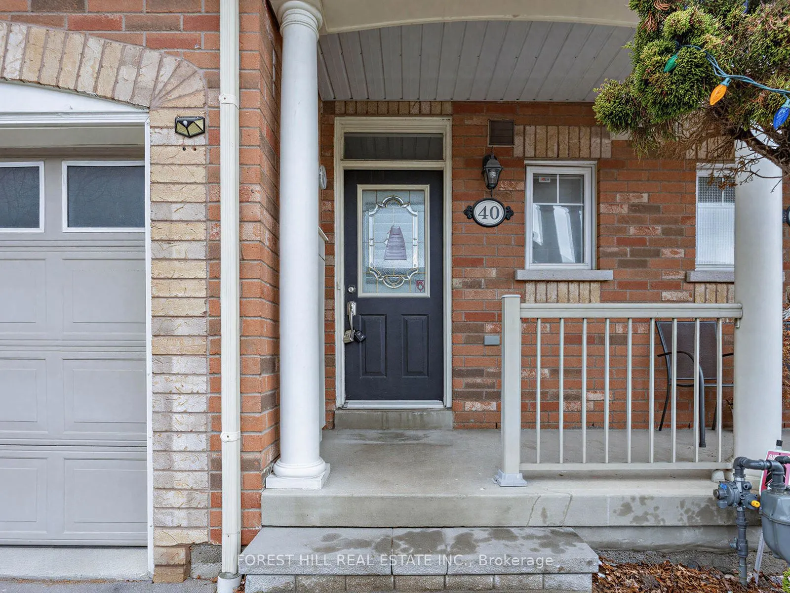 40 Croker Drive S