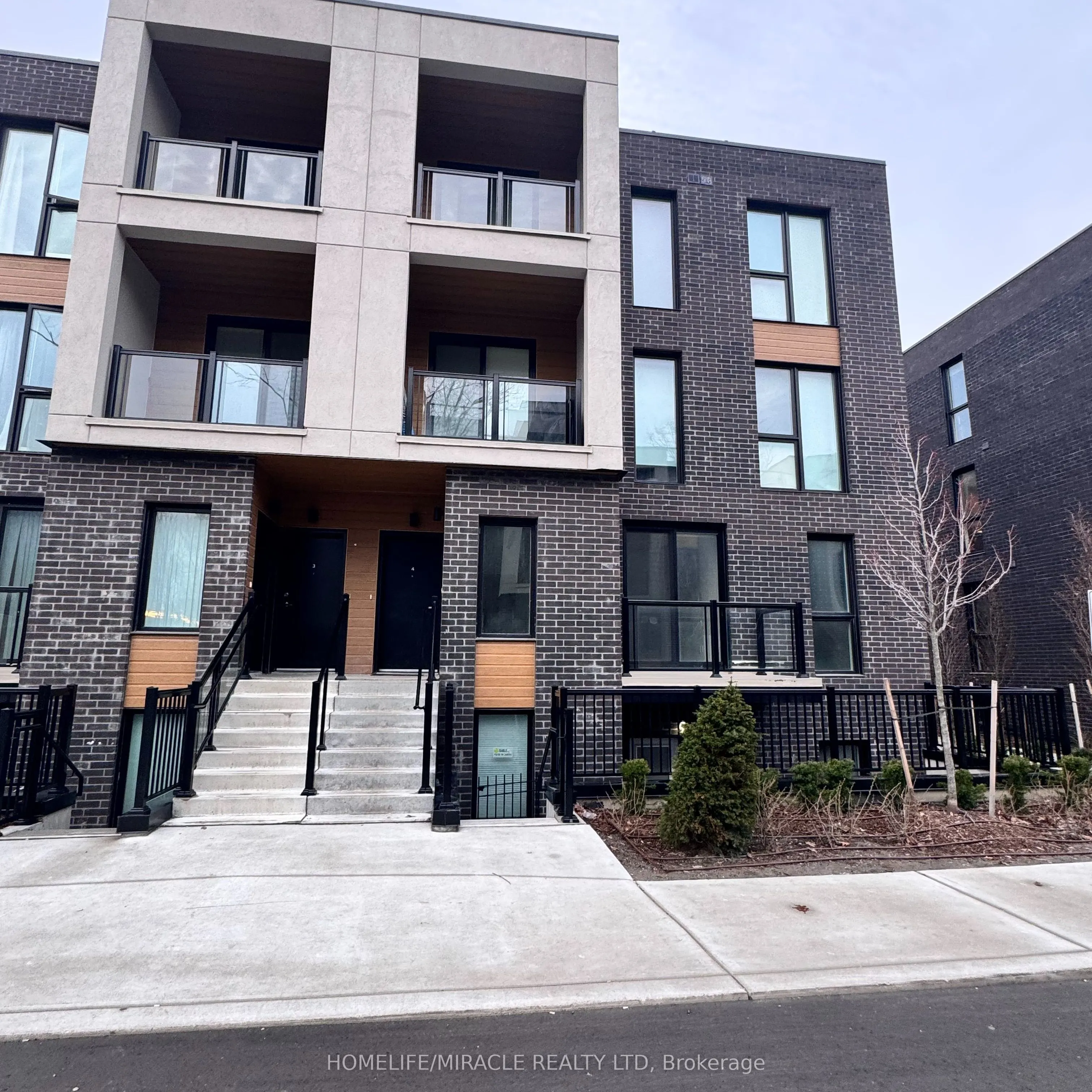 176 Clonmore Drive #4