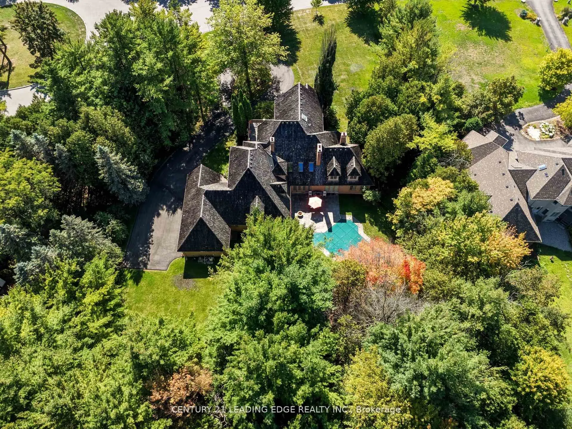8 Bunhill Court
