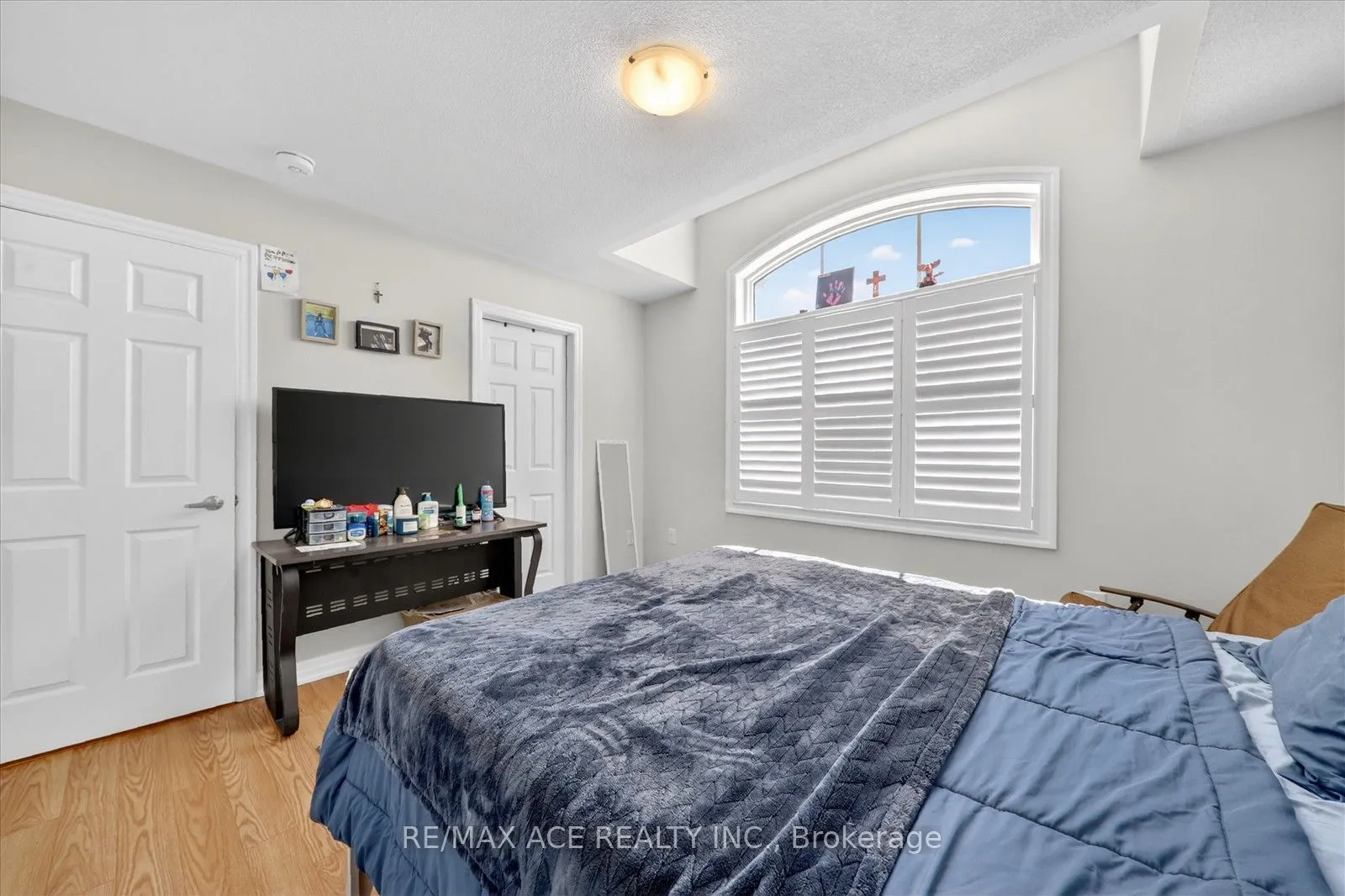 218 Flood Avenue