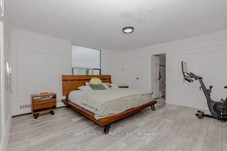 180 Markham Road #1701