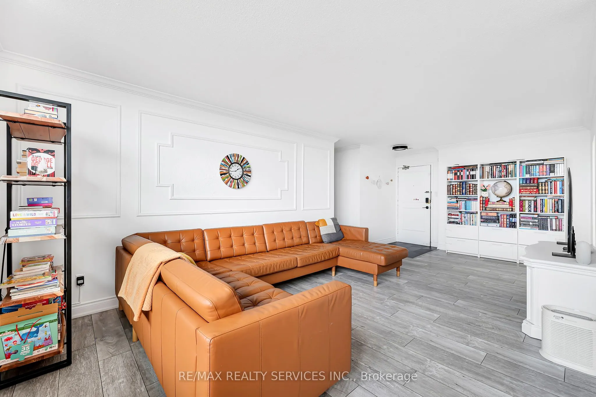 180 Markham Road #1701