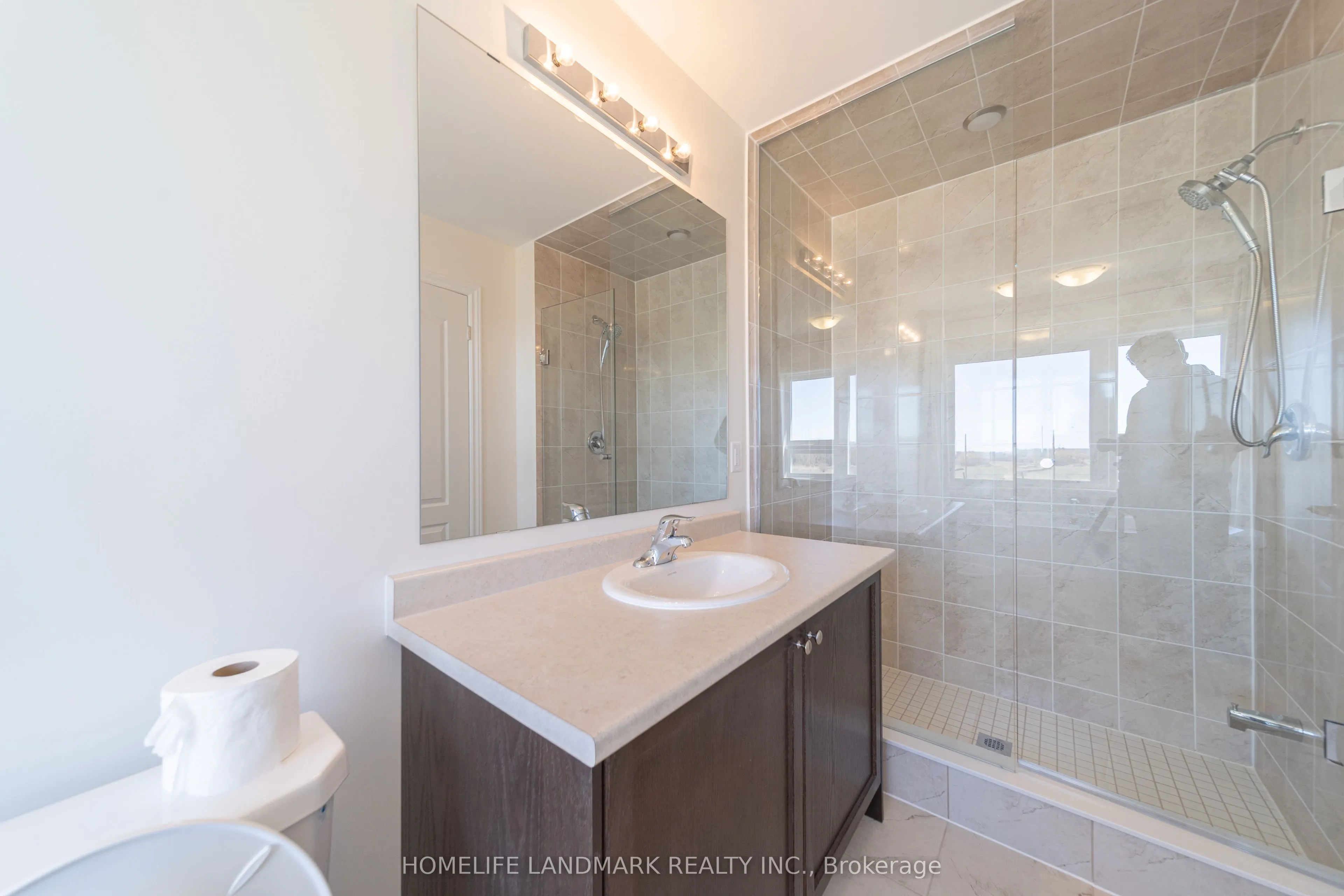 1195 Rexton Drive