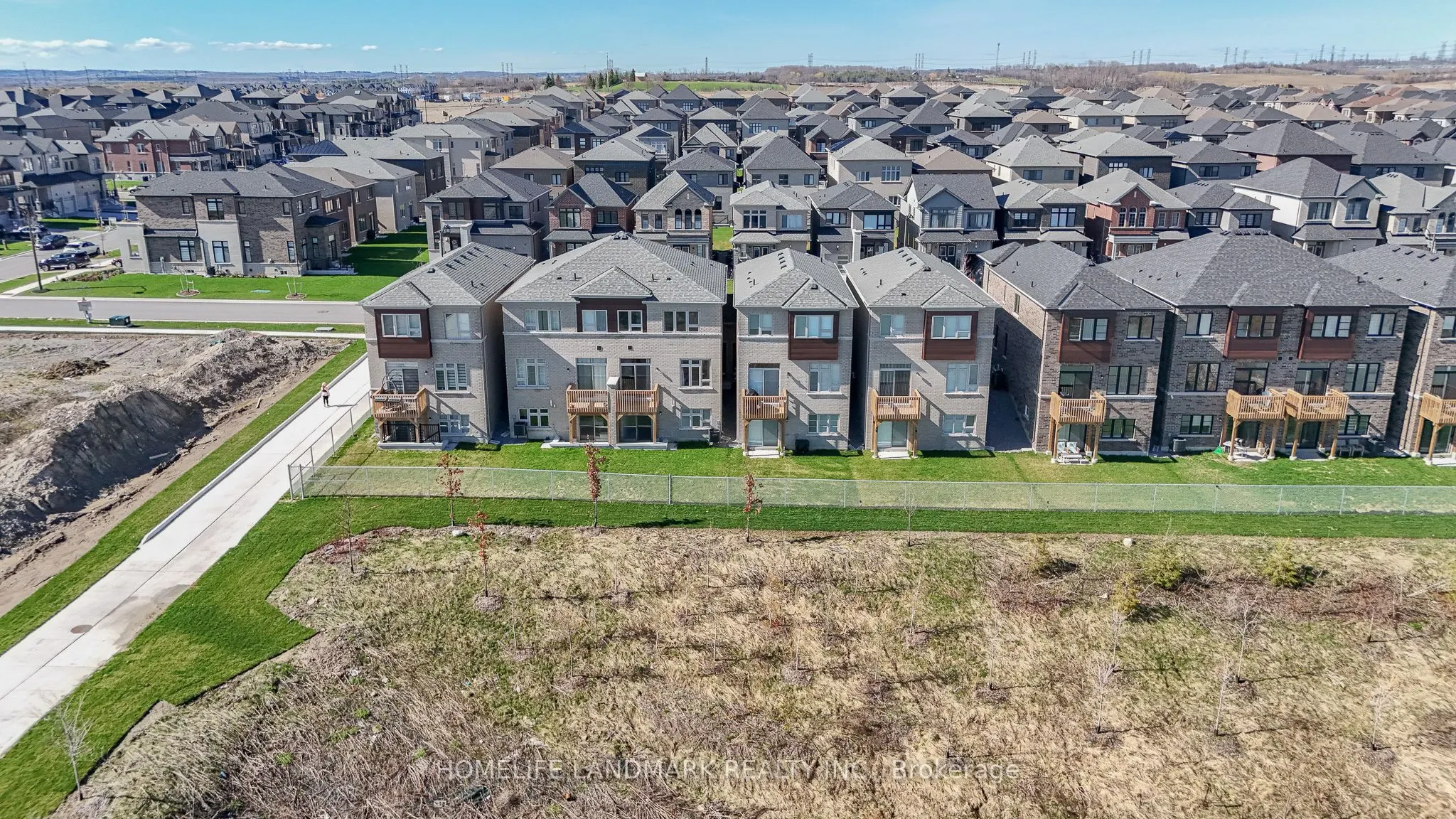1195 Rexton Drive