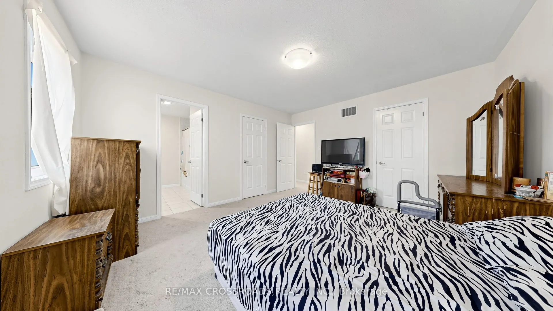 1754 Hayden Lane