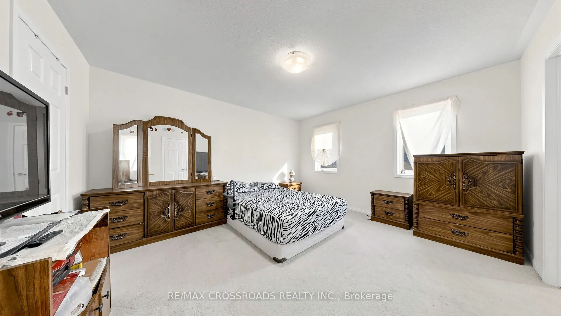 1754 Hayden Lane
