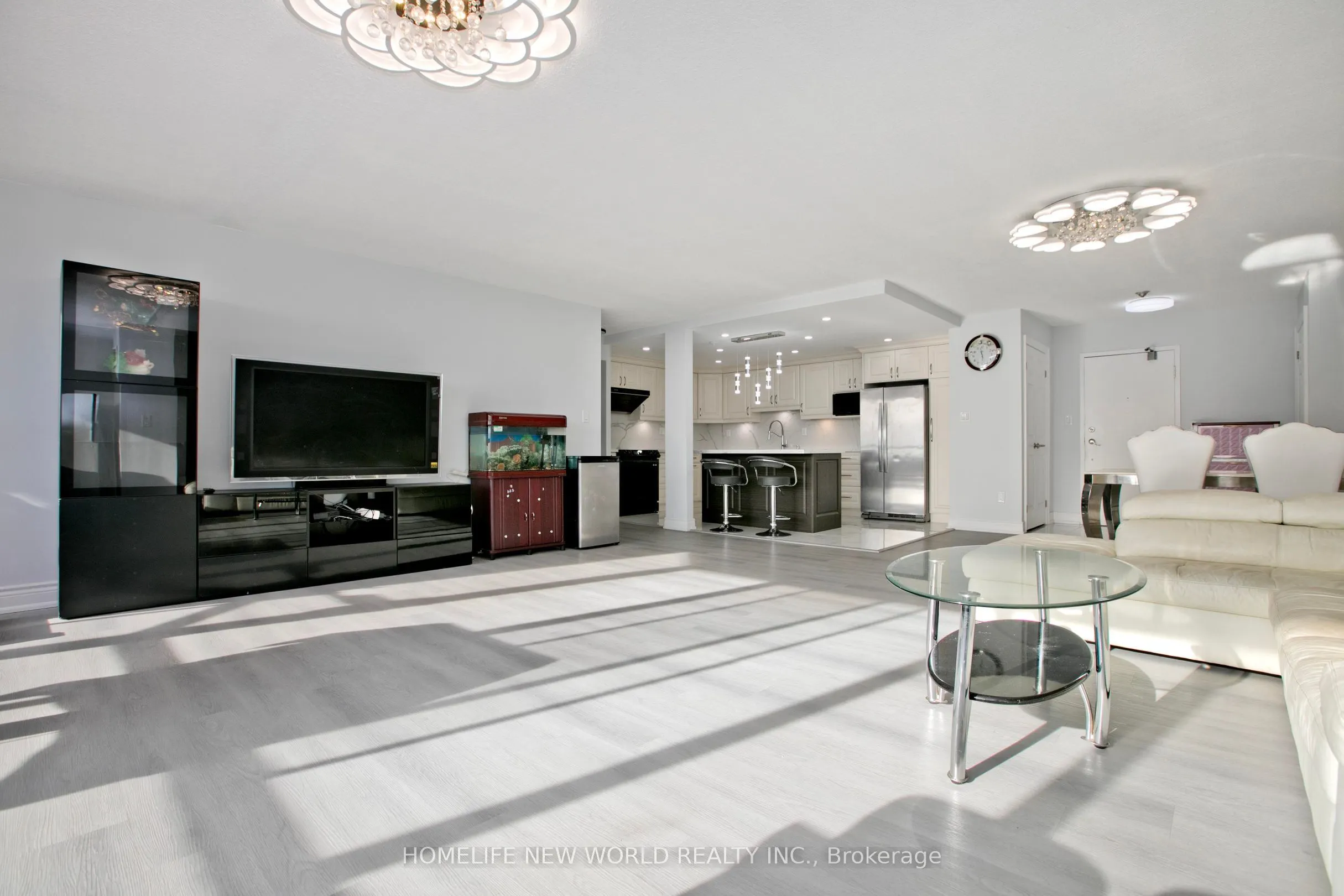 75 Bamburgh Circle #2117