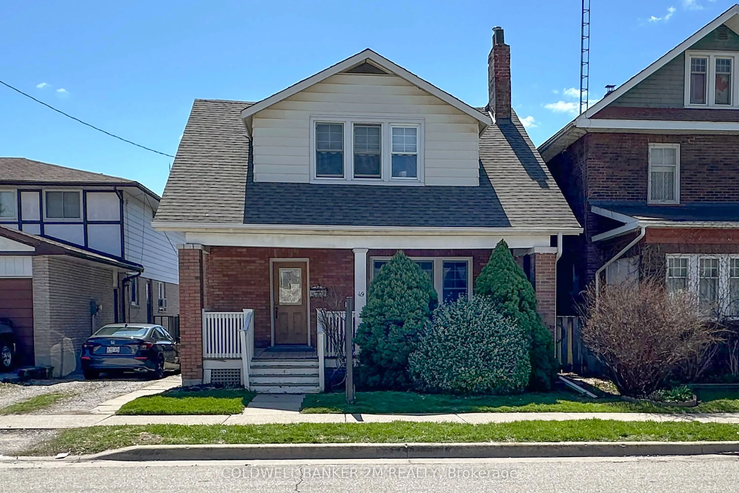 49 Brock Street E