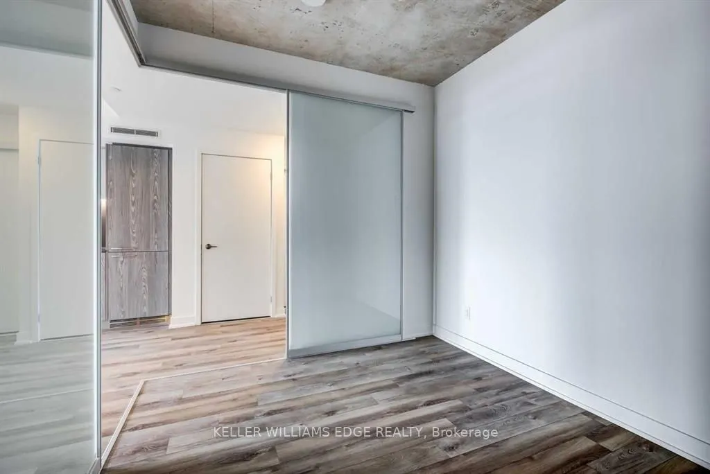 30 Baseball Place #422