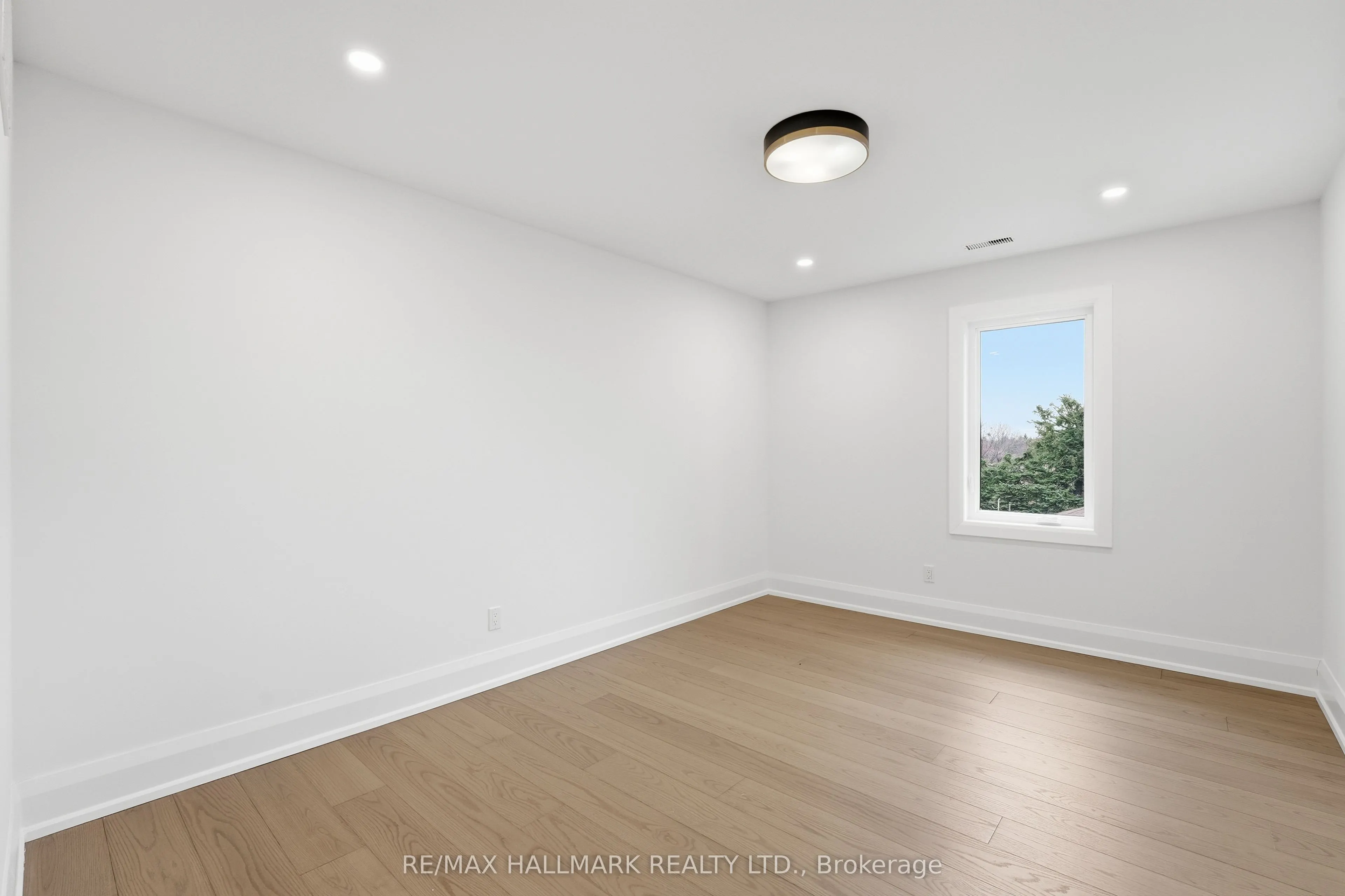 49 Greendowns Drive