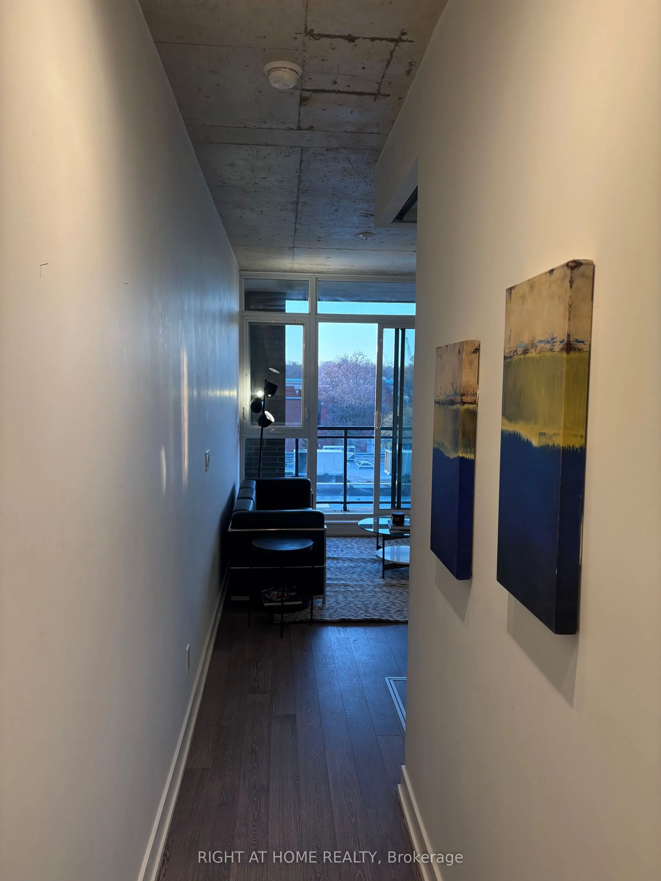 1190 Dundas Street E #627