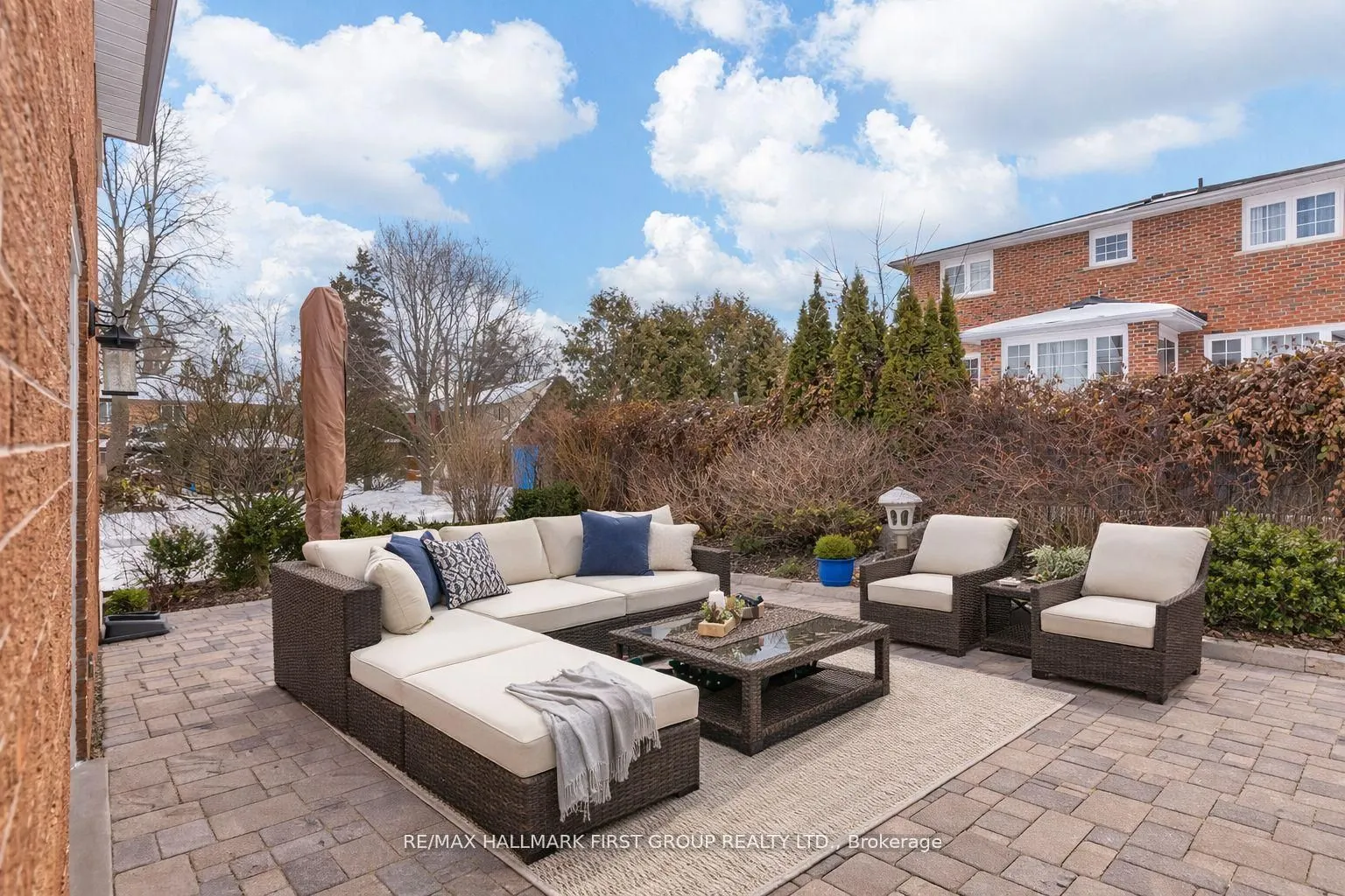 520 McLeod Crescent